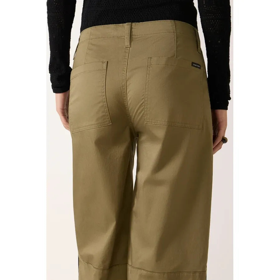 Front Row Pants