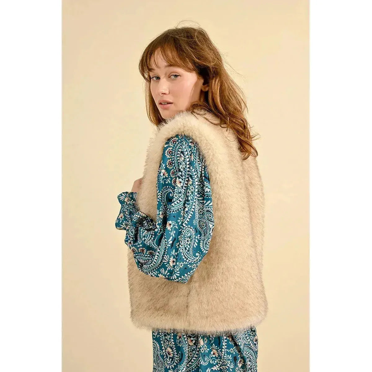 Faux Fur Sleeveless Vest