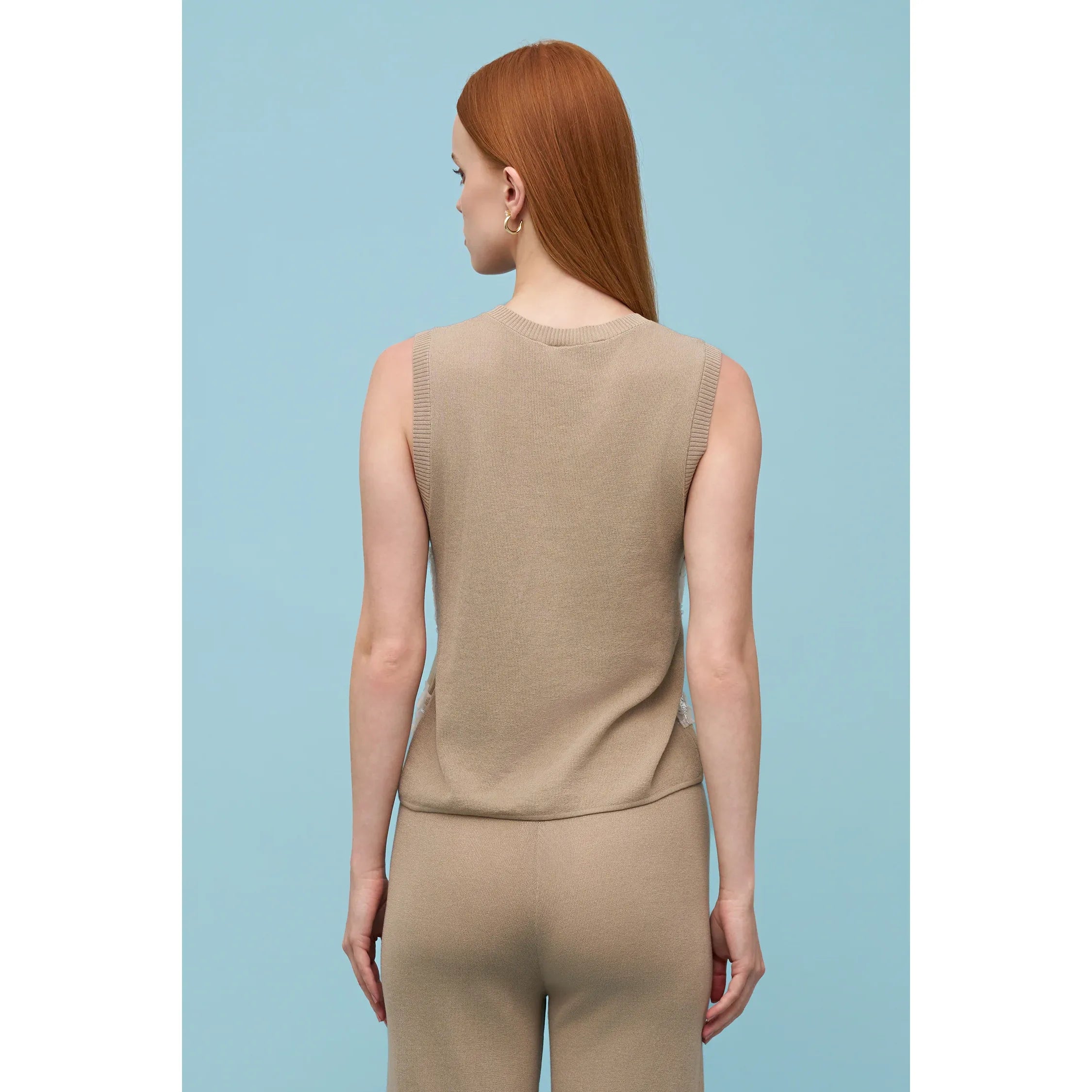 Runway Tank