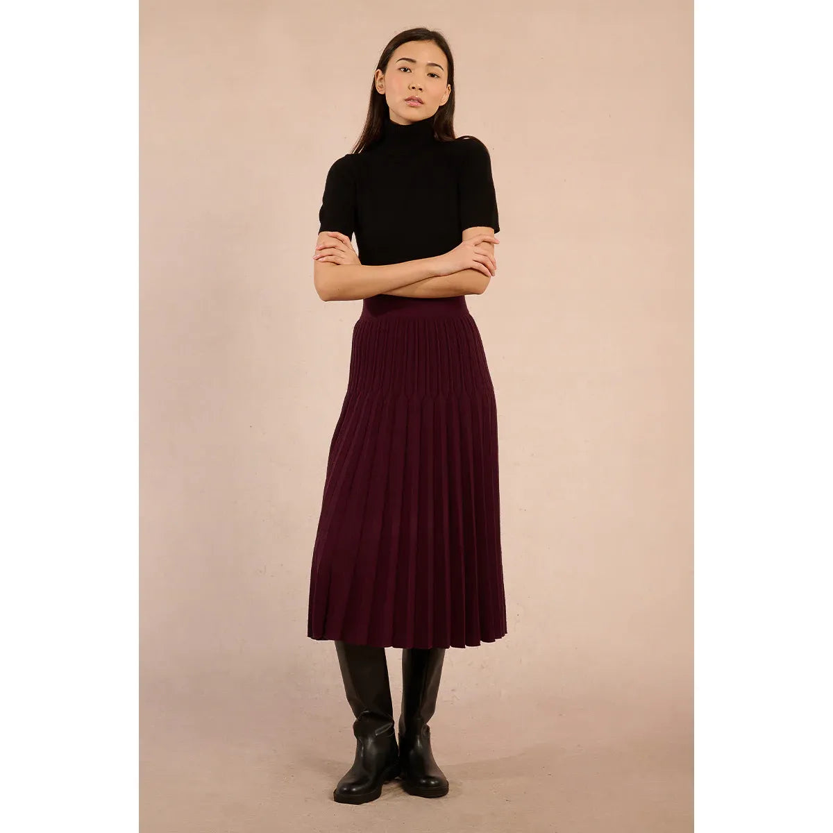 Noir Turtleneck Knit