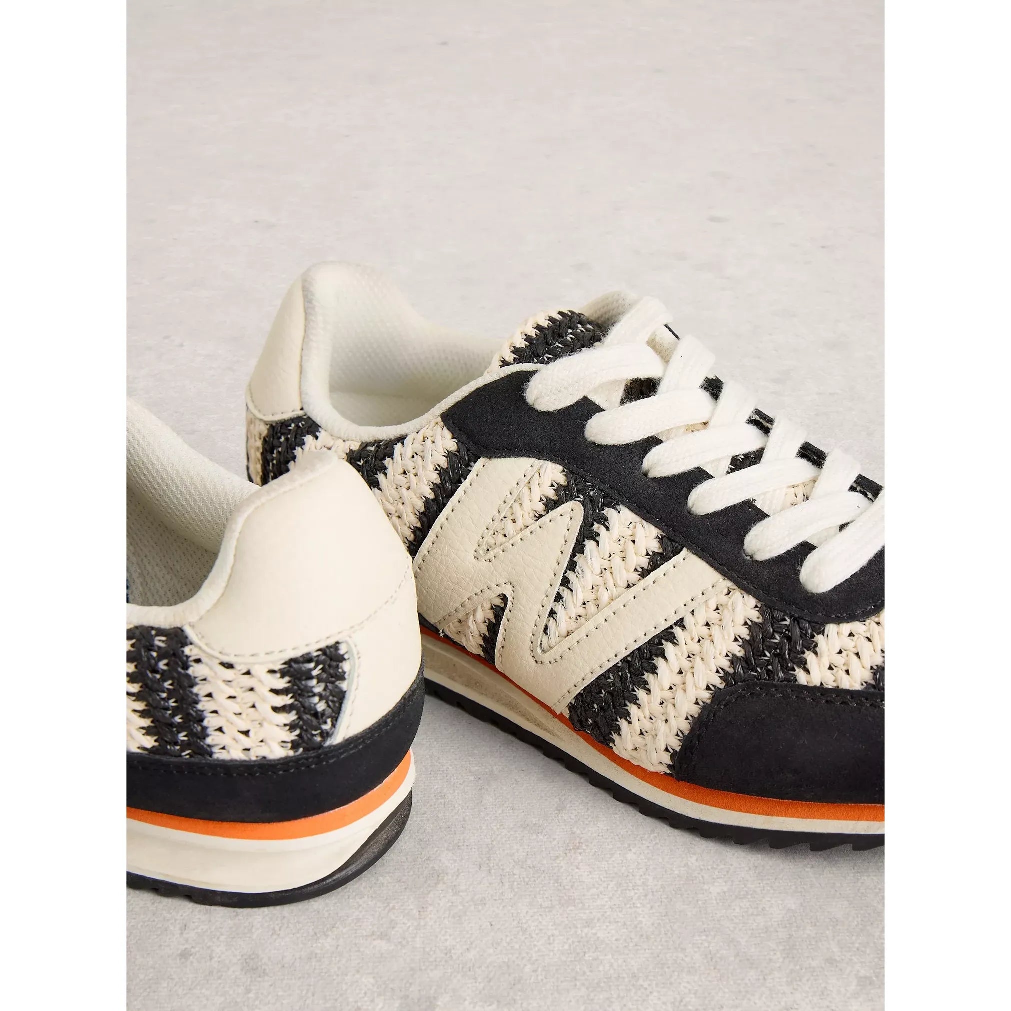 Lucy Trainer