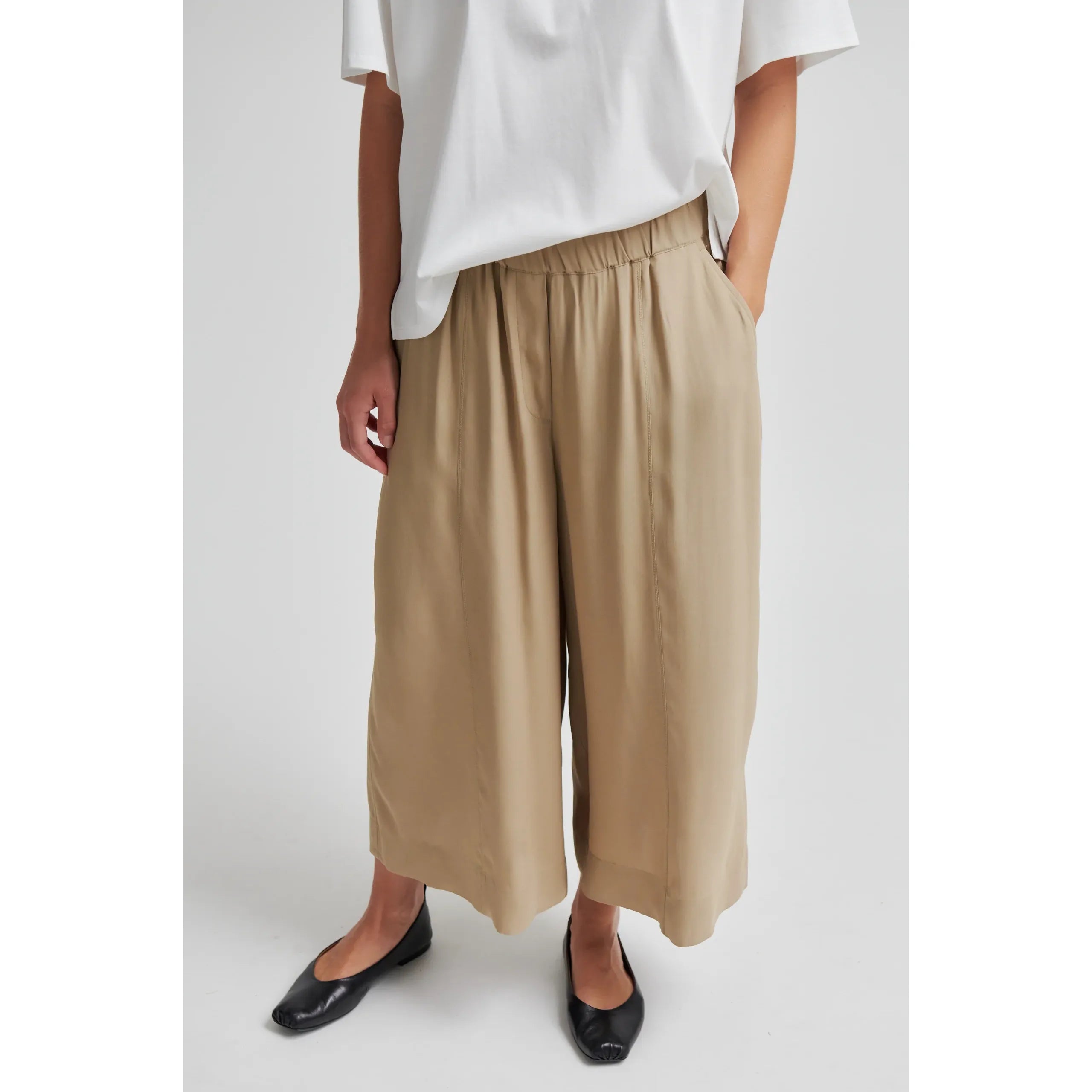 Grenoble Cropped Trousers