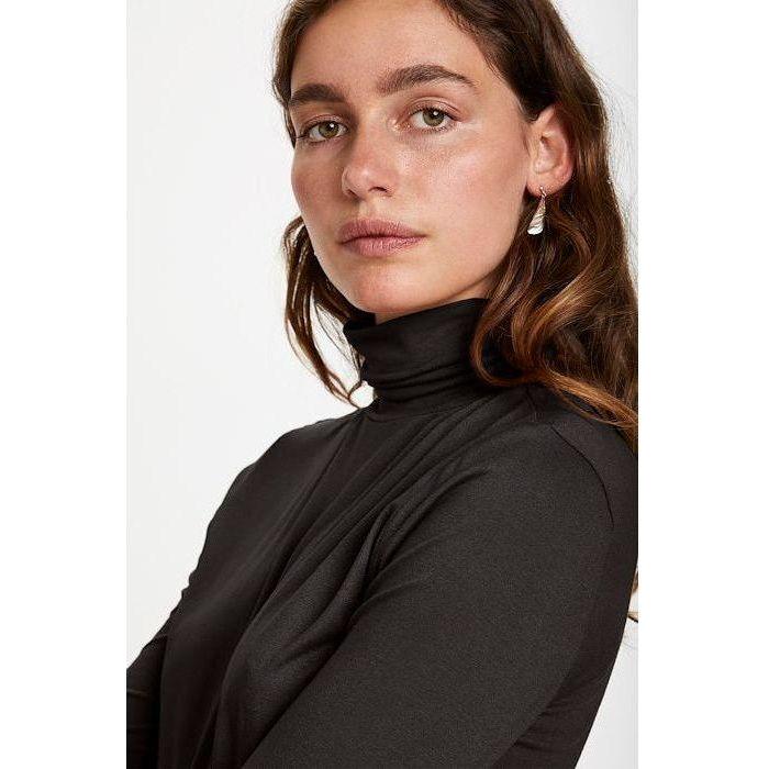 Hanadi Long Sleeve Rollneck
