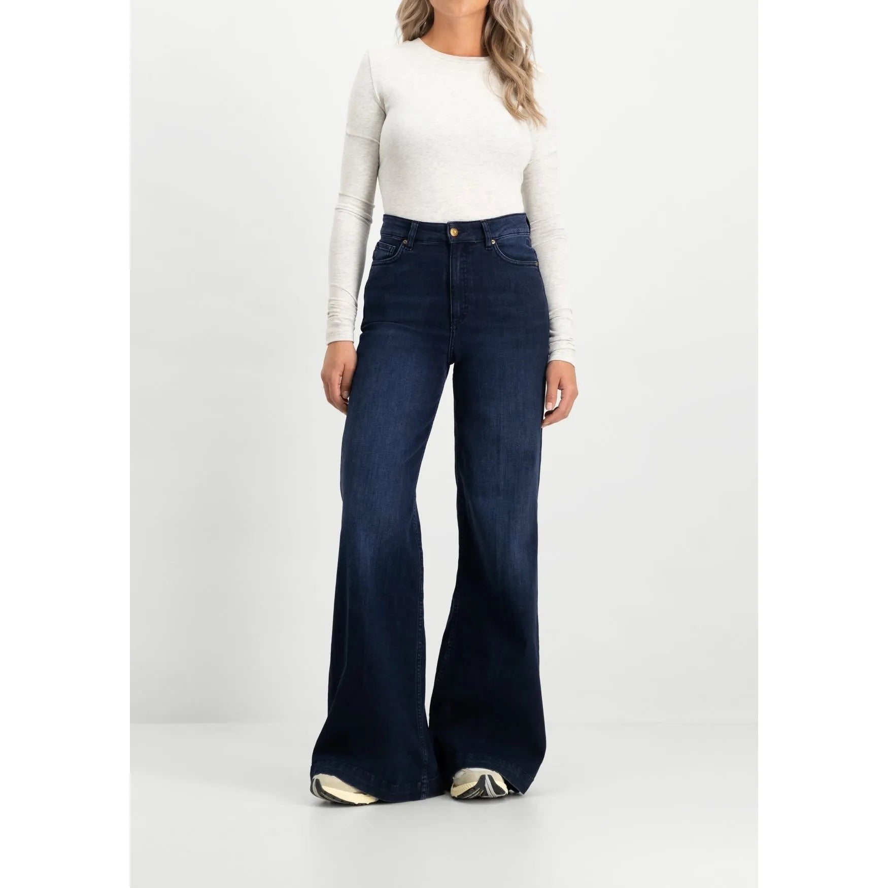 Palmer High Rise Wide Leg Jeans