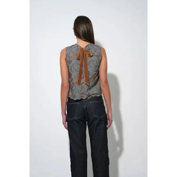Winnie Sleeveless Lace Blouse