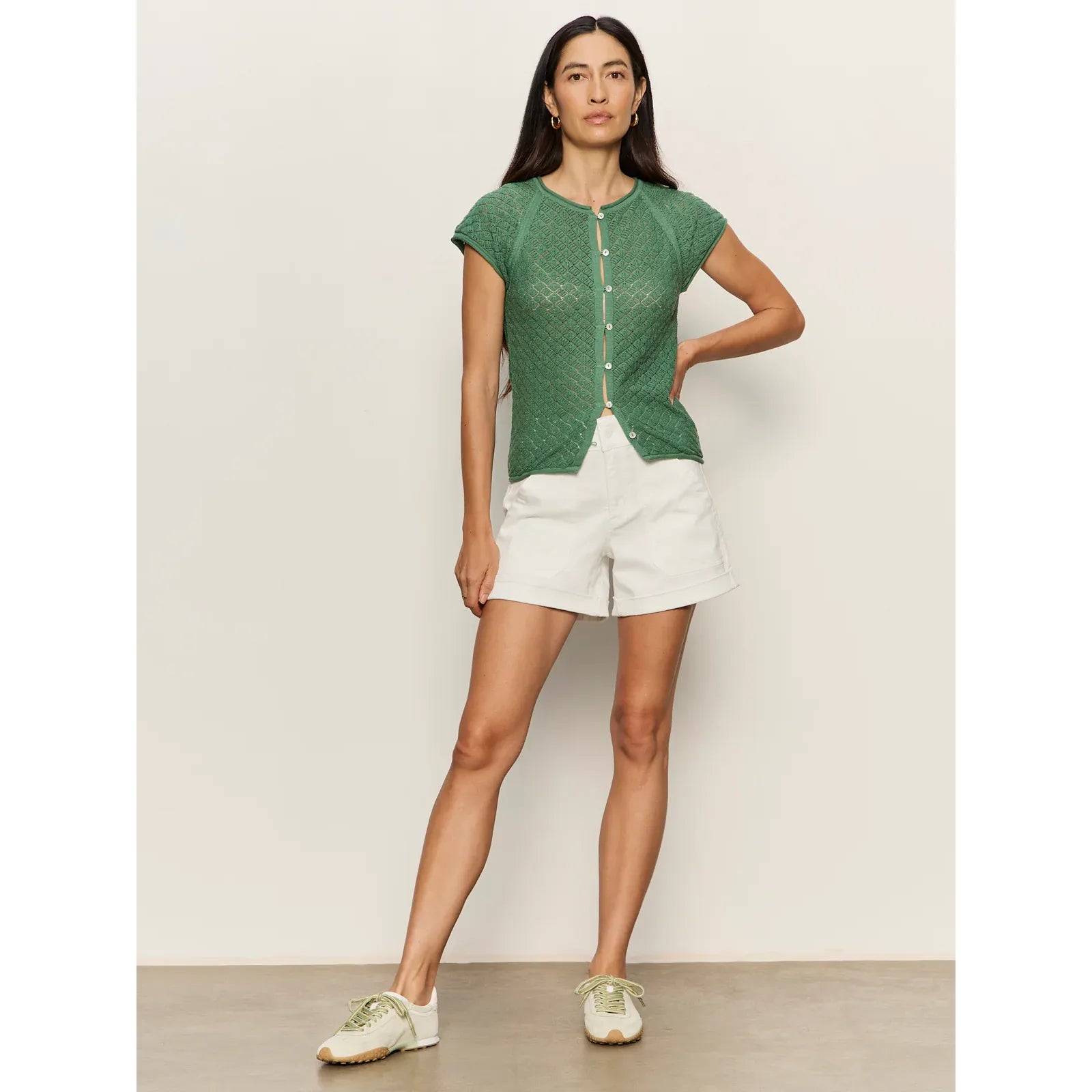 Wander On Short