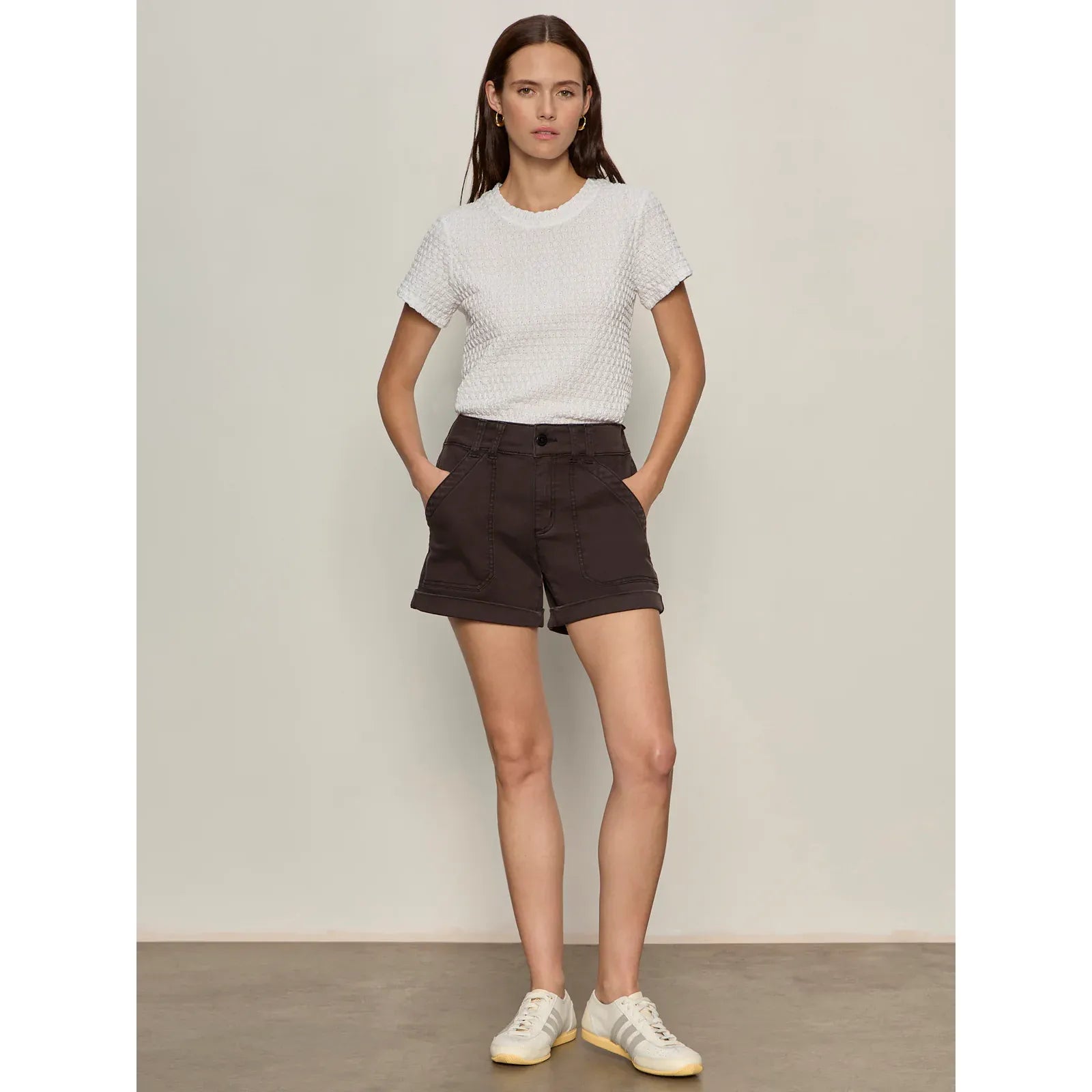 Wander On Short