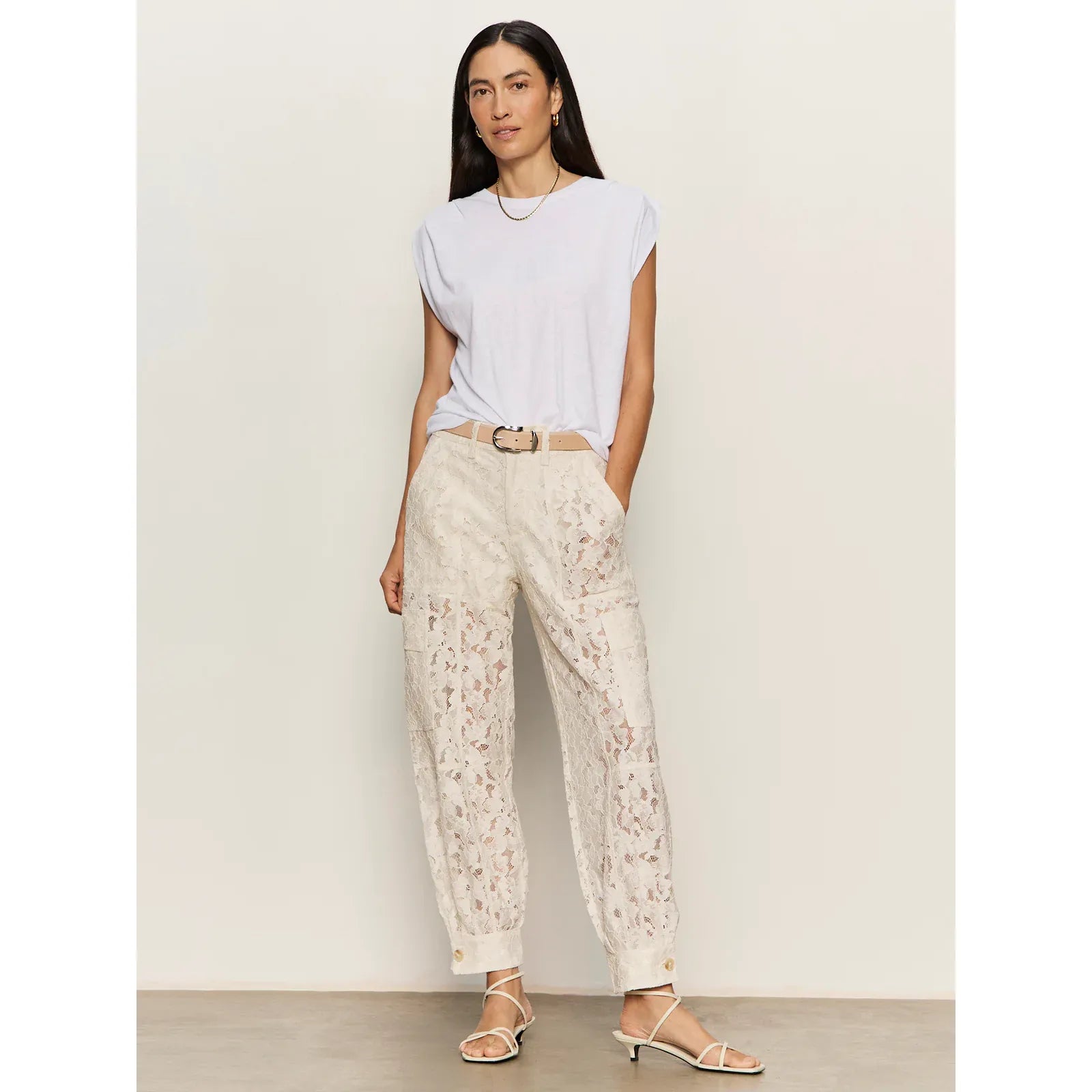 Soft Volume Lace Pant