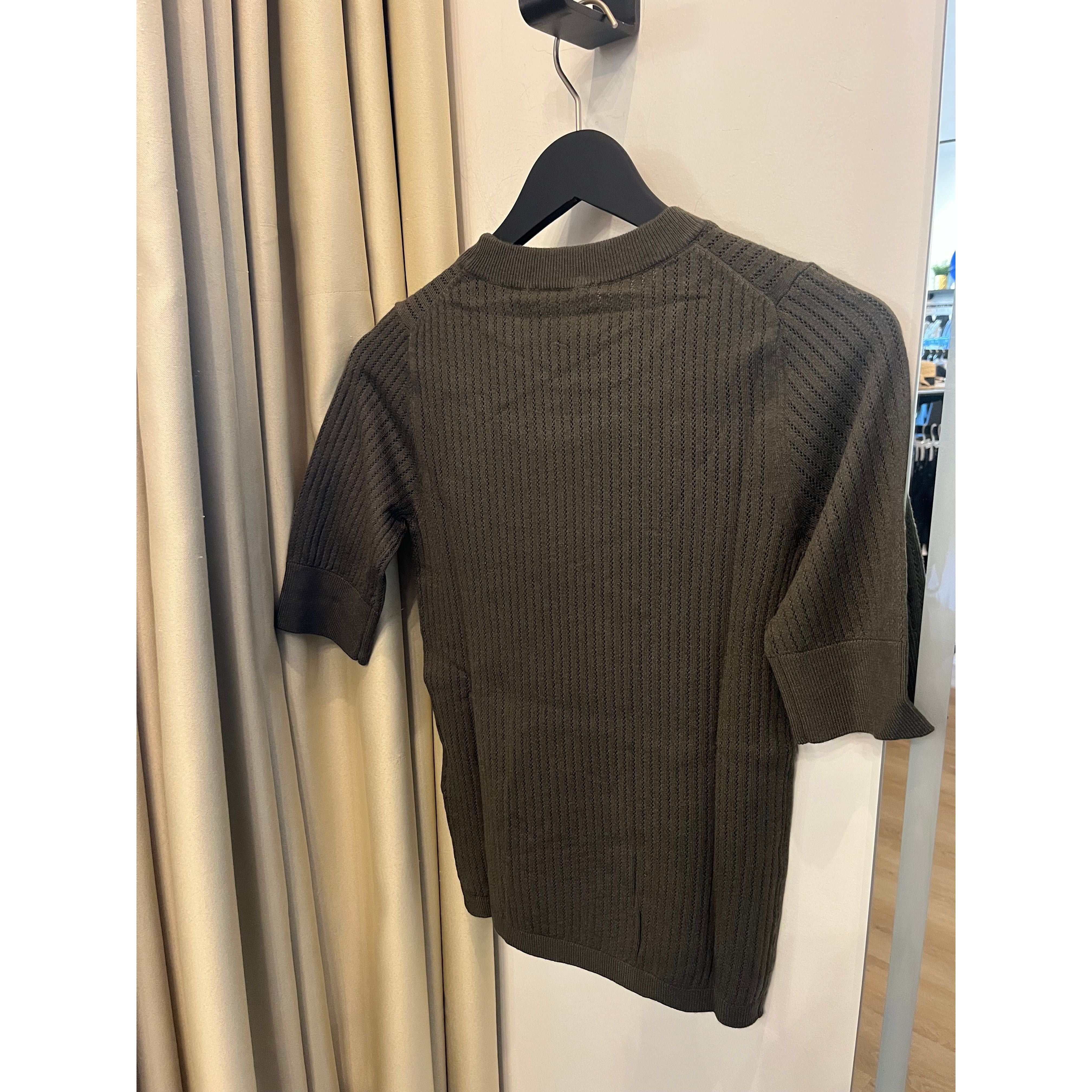 Spina Tee