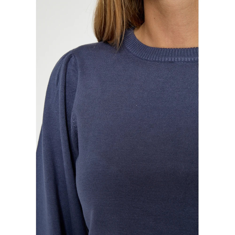 Liva Long Sleeve Pullover
