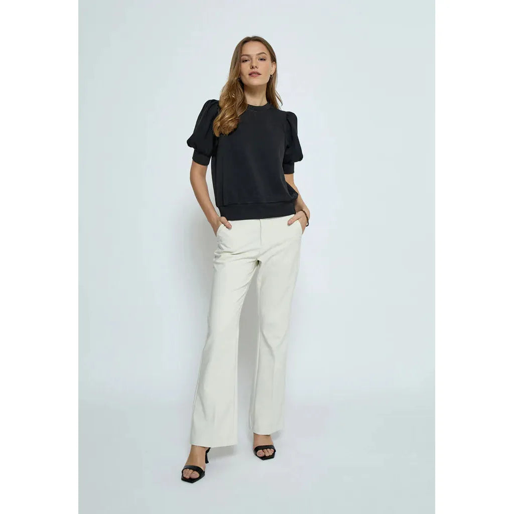 Livana T-Shirt