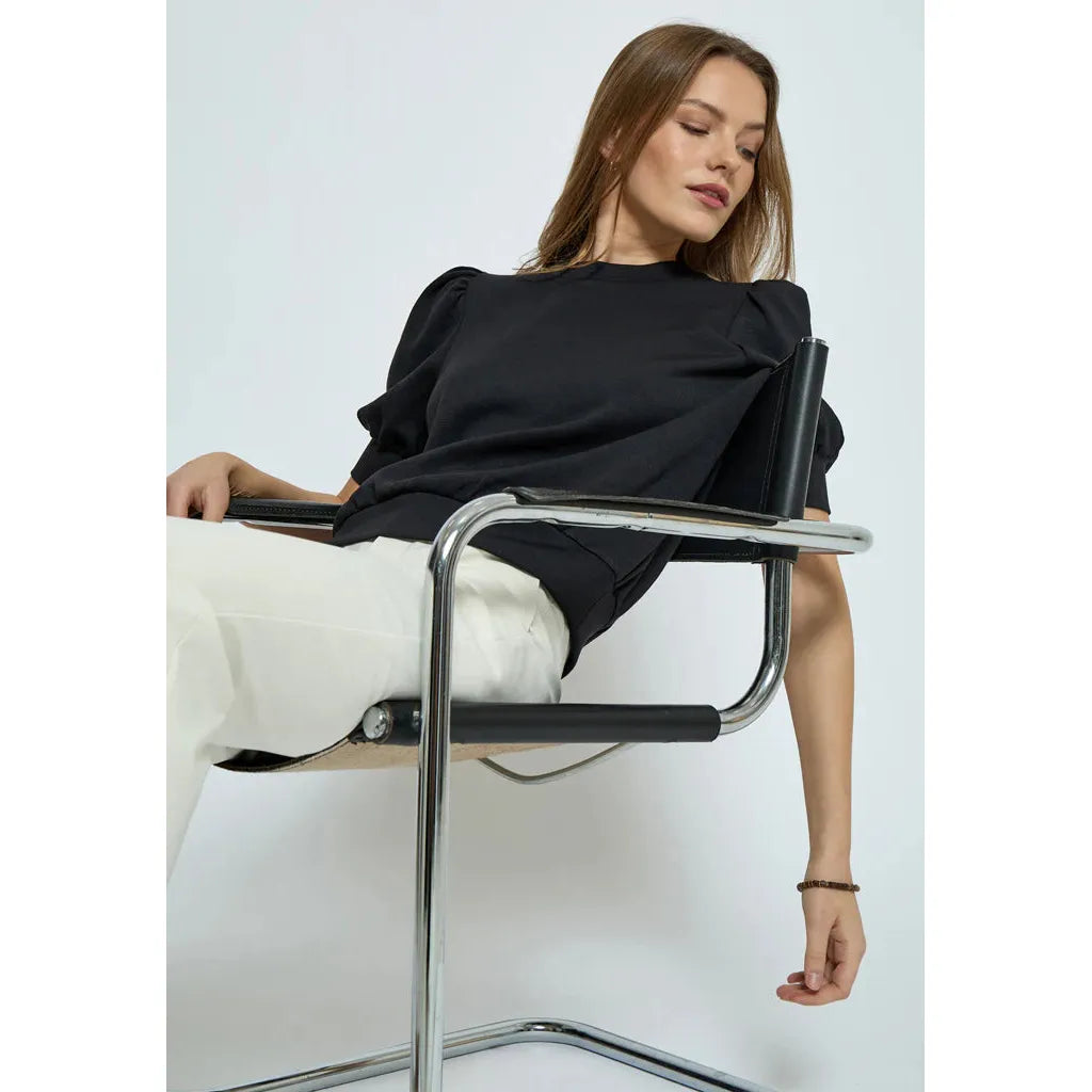 Livana T-Shirt