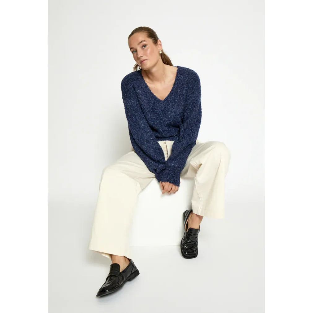 Jennie V-Neck GRS Knit Pullover | Sky Captain