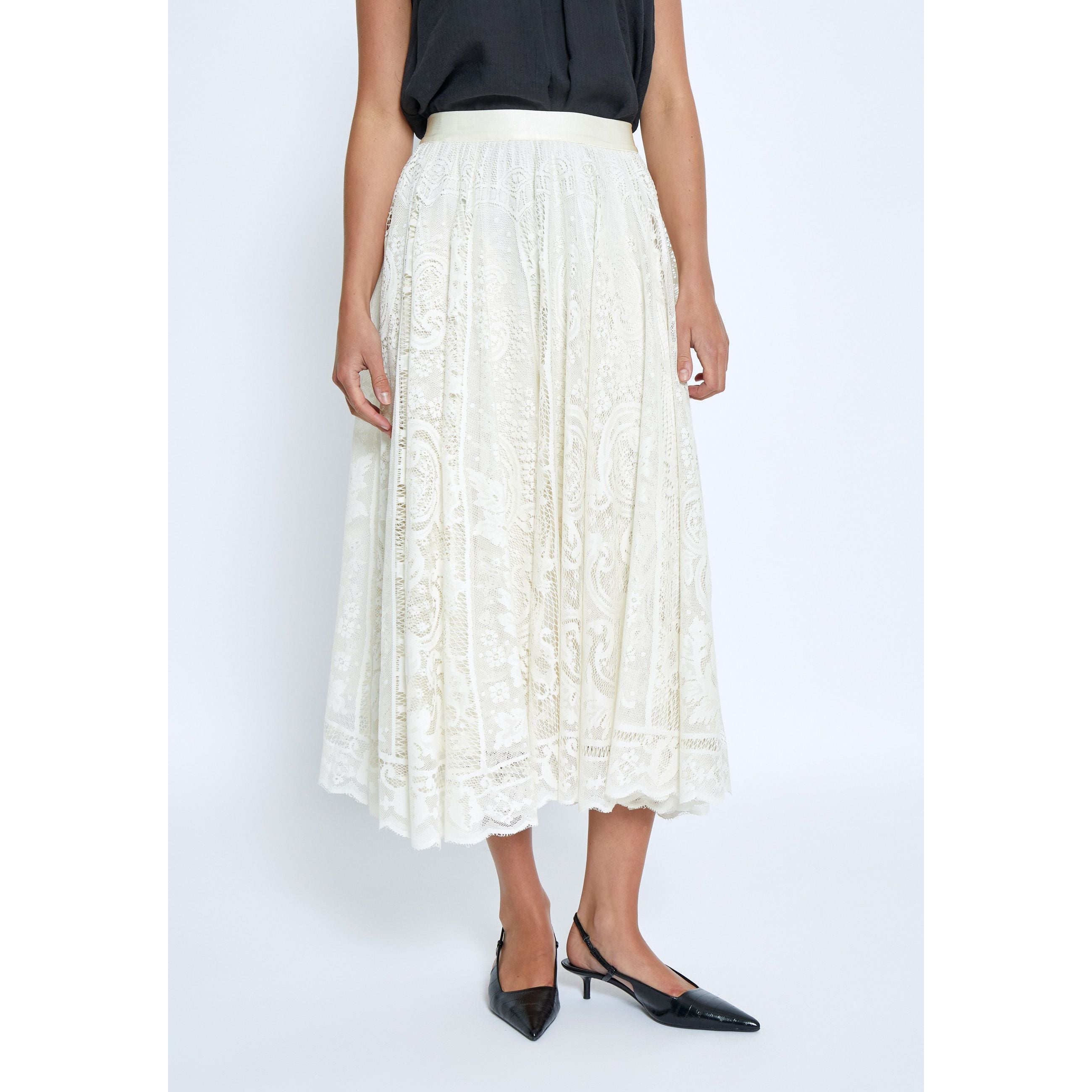 Greta Lace Skirt