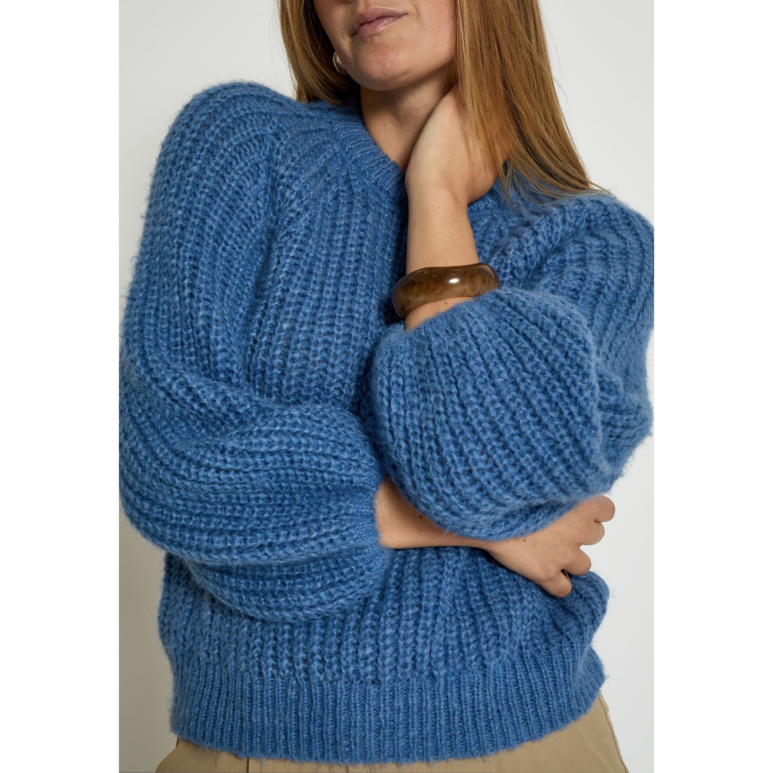 Jette Sweater