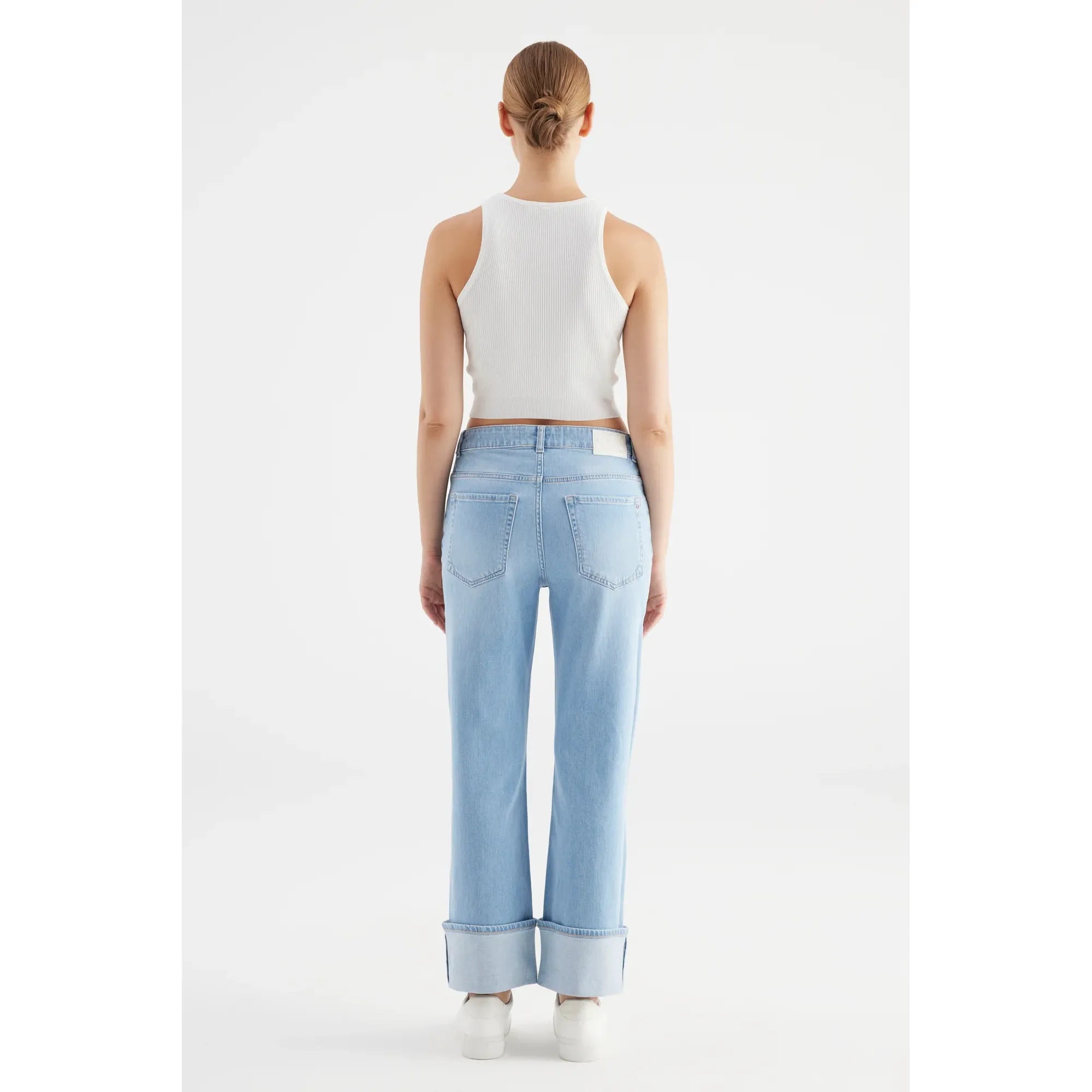 Ruby Mid Waist Straight Jeans