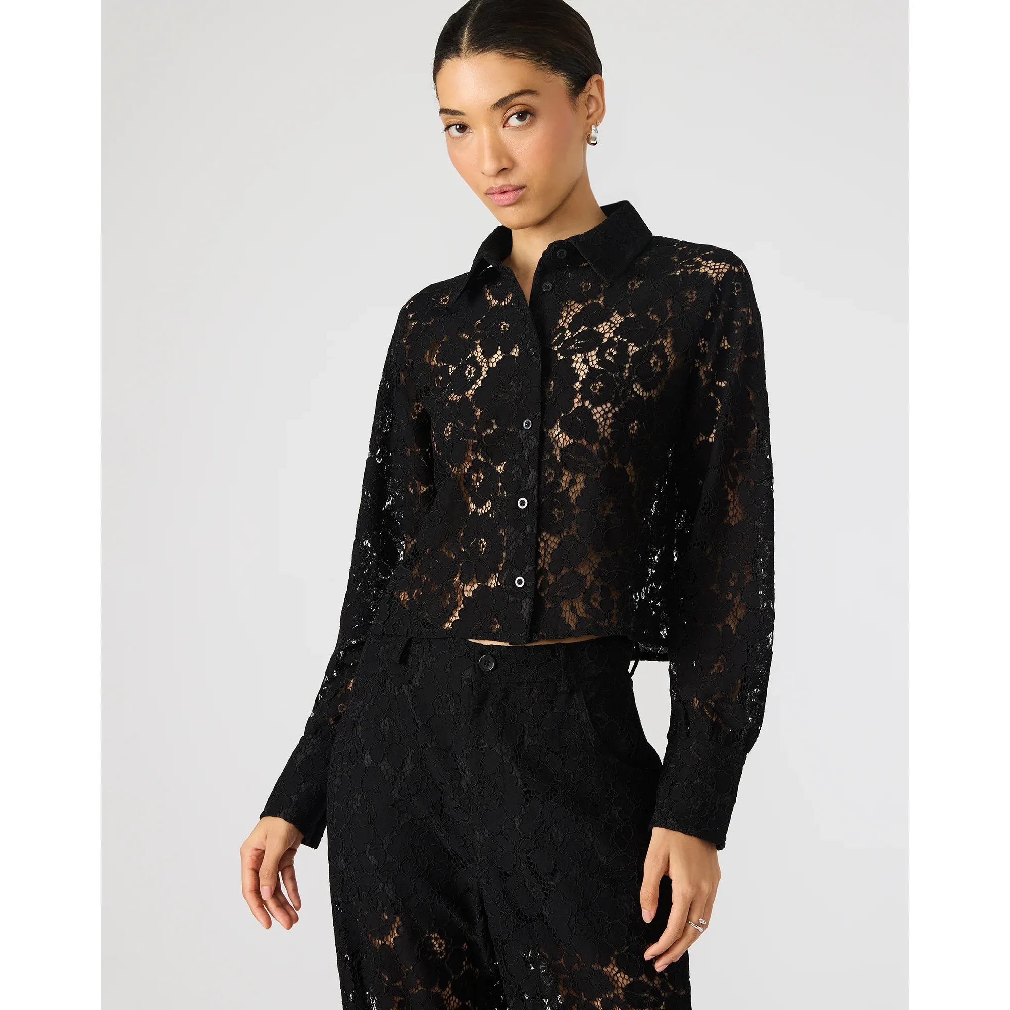 Jaiya Crop Floral Lace Blouse