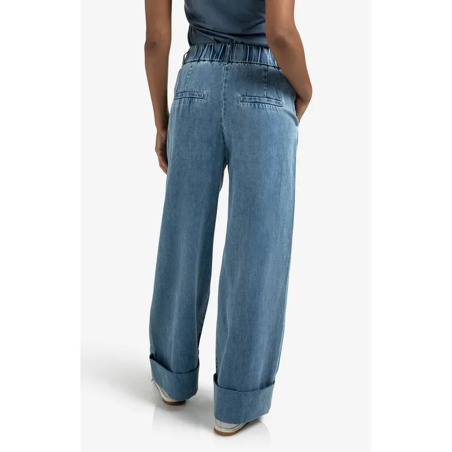 Denim Trousers with turn-ups and elastic waistband | 32" L