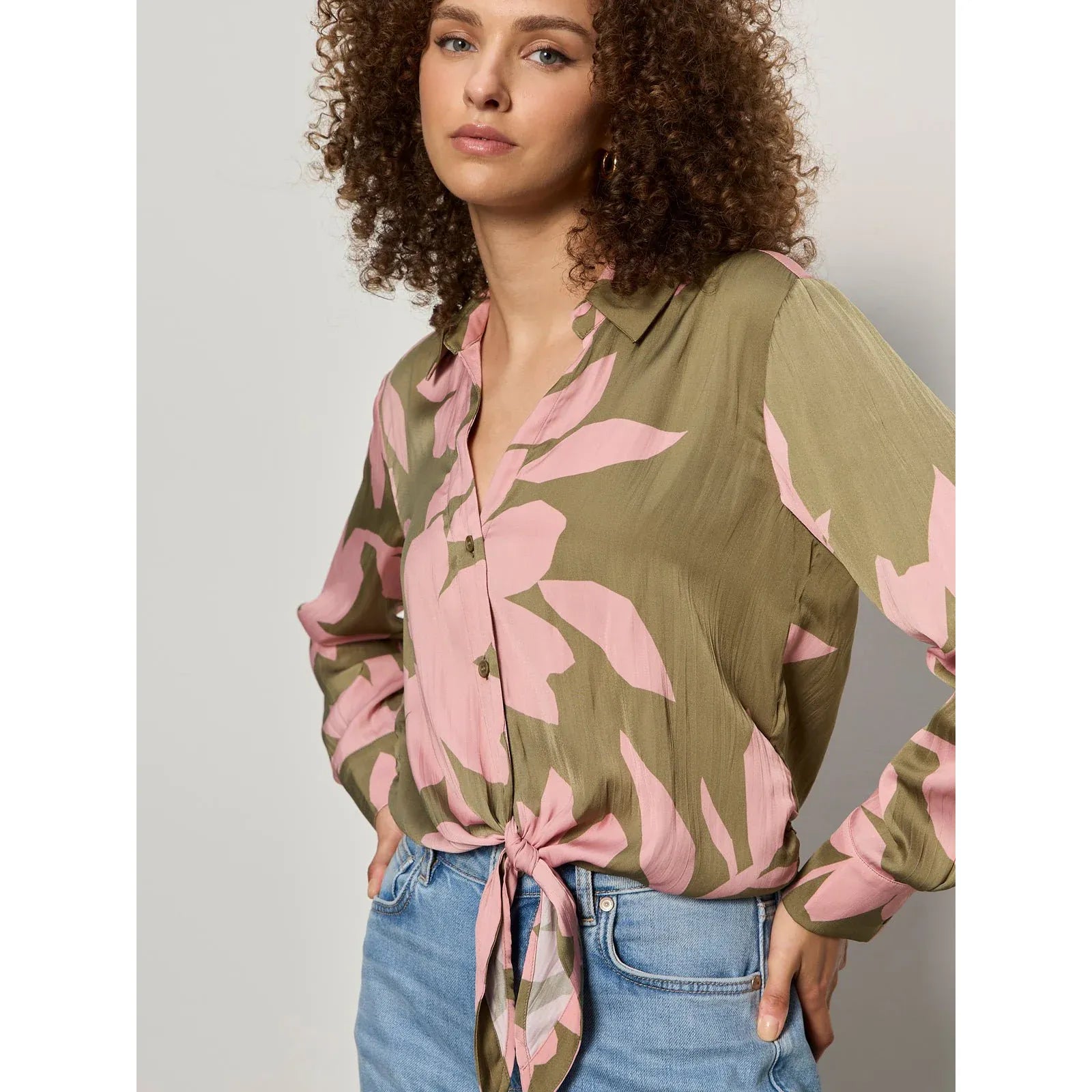 Lover Tie Shirt Pink Silhouette