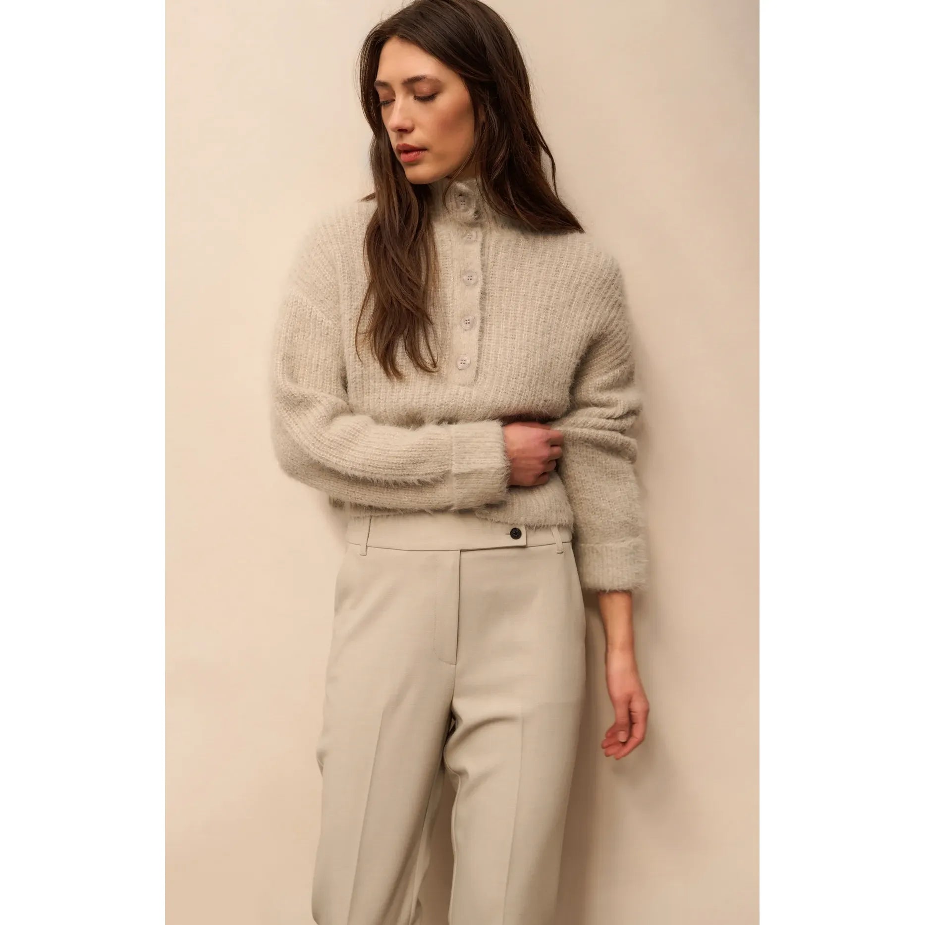 Fluffy Cropped Sweater w/ Collar & Buttons