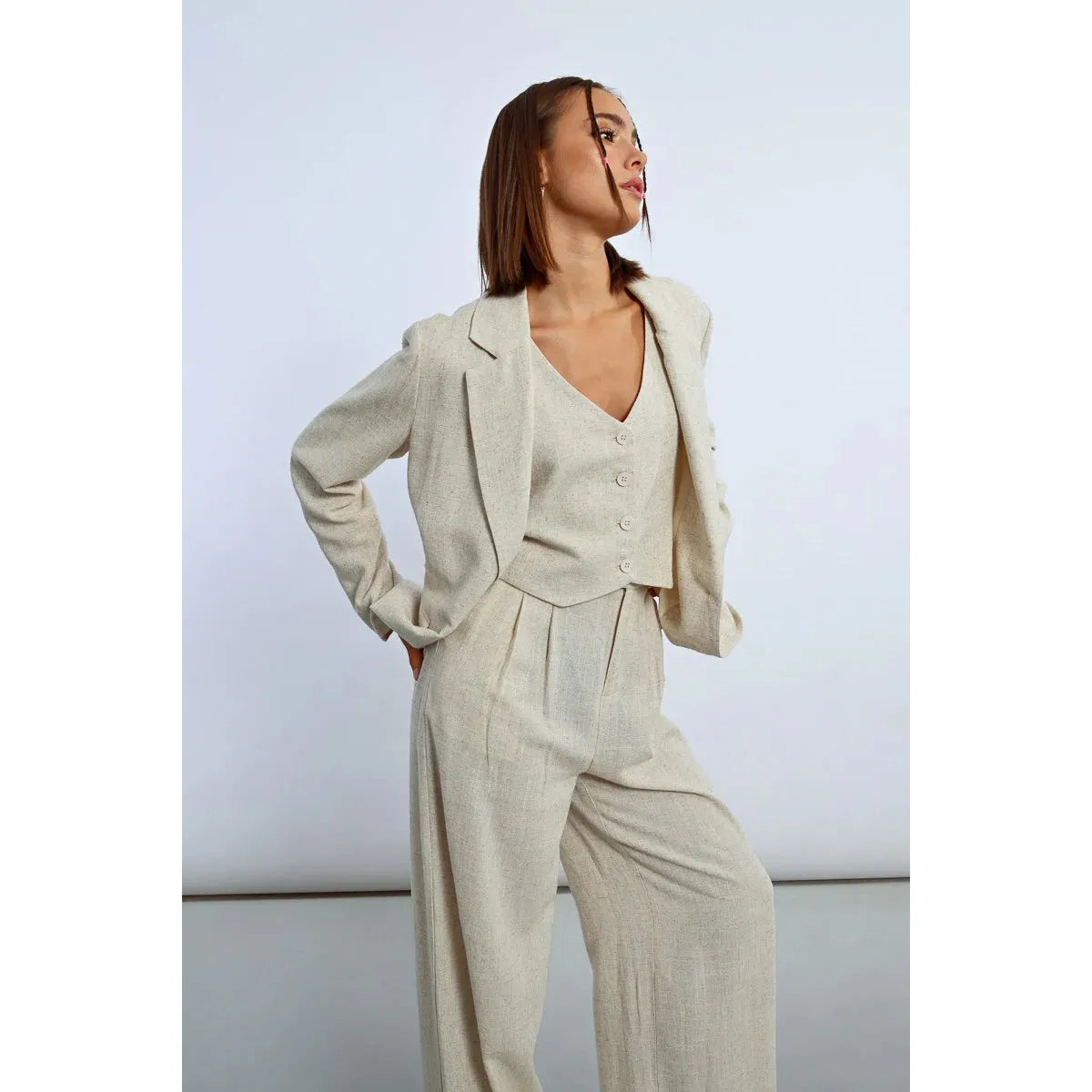 Linen-Inspired Bolero
