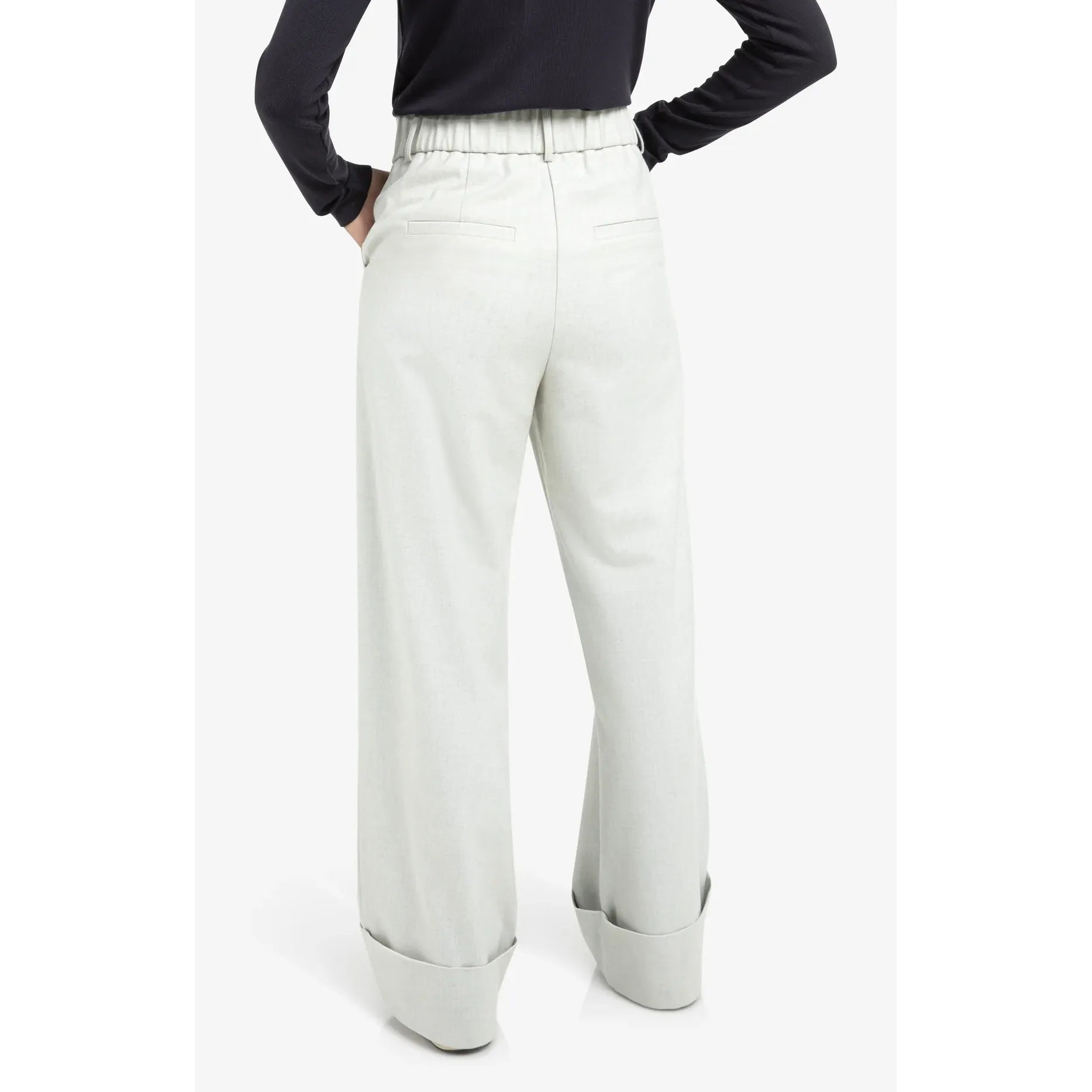 Soft structured Trousers with Big Turn-Ups
