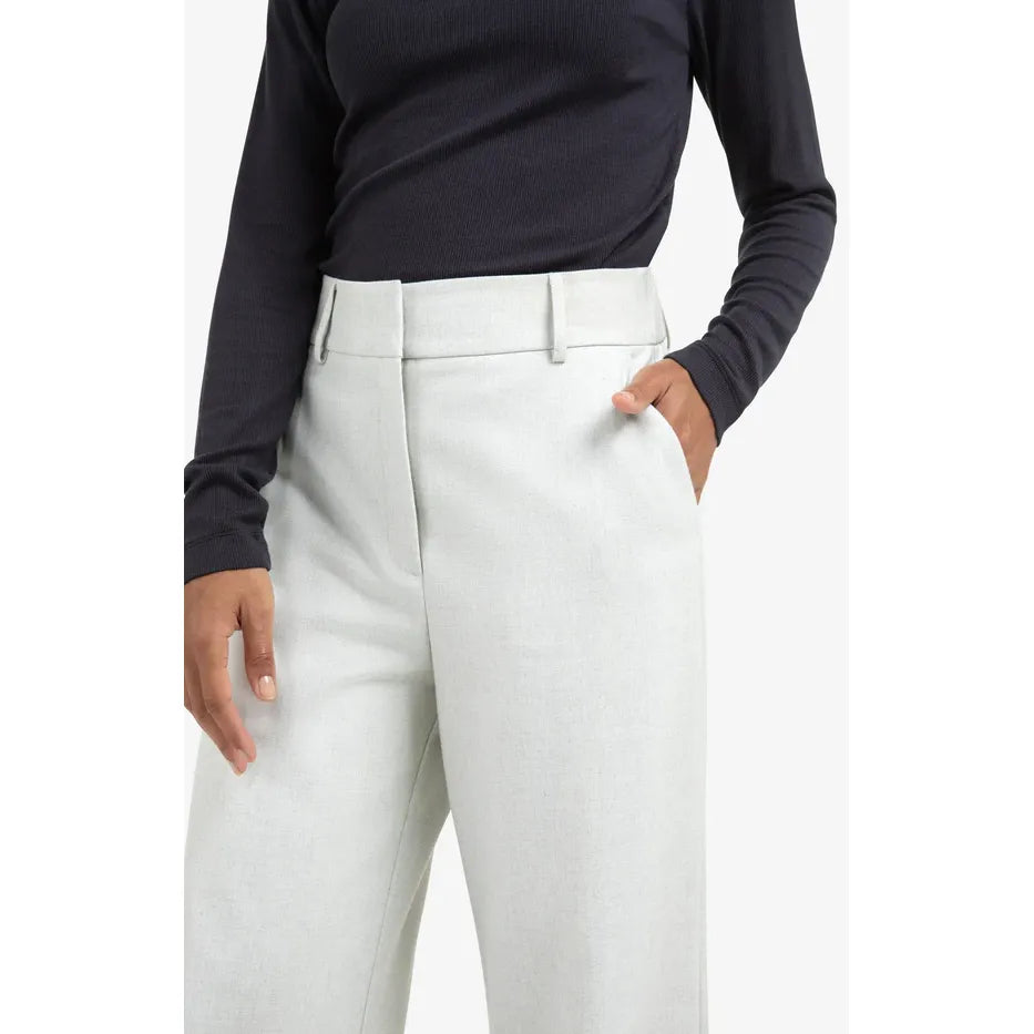 Soft structured Trousers with Big Turn-Ups