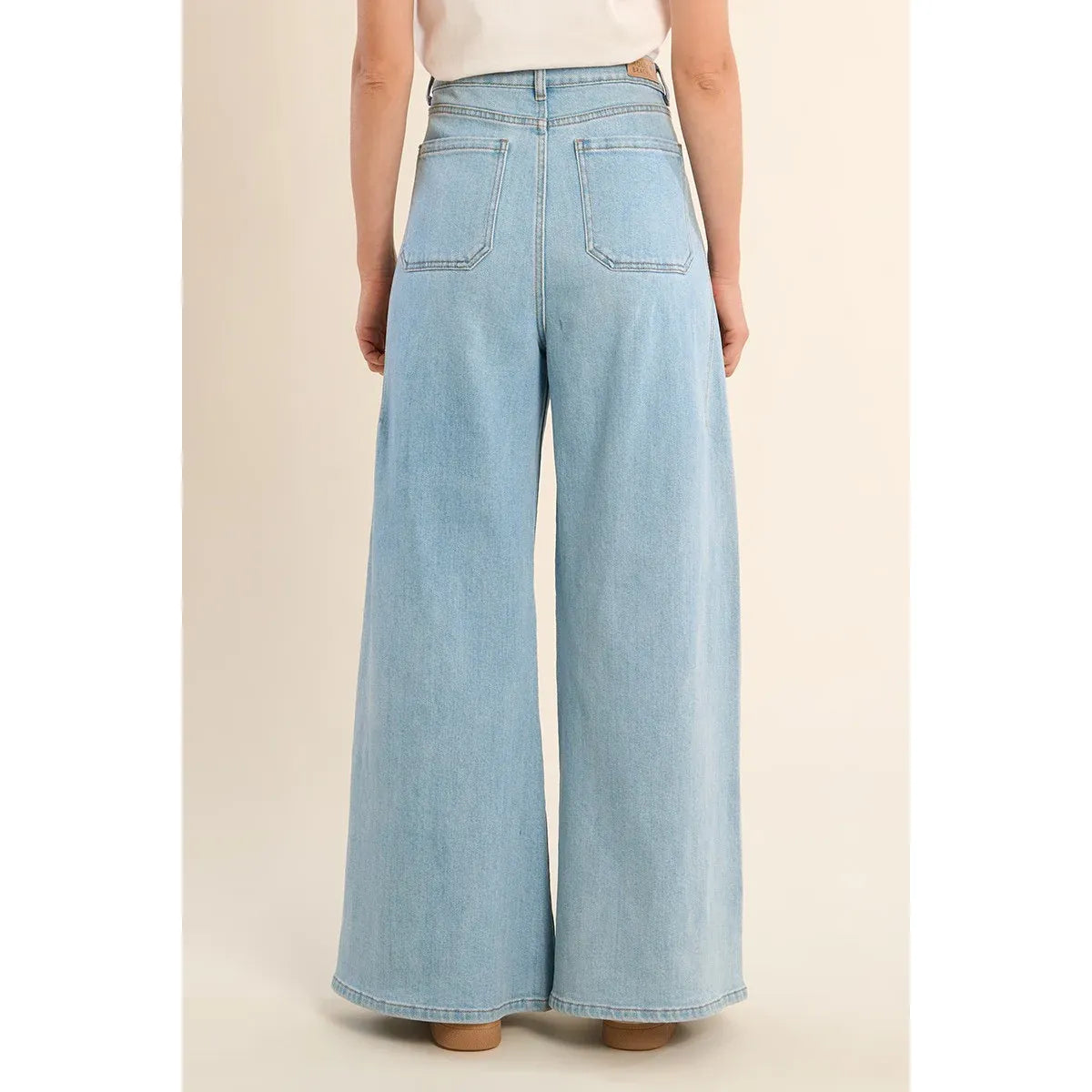 Riviera Wide-Leg Jean