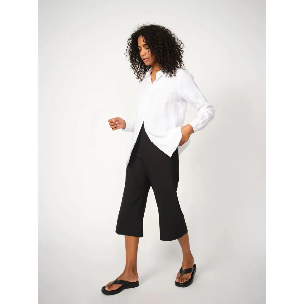 Leyana Miley Long Shorts