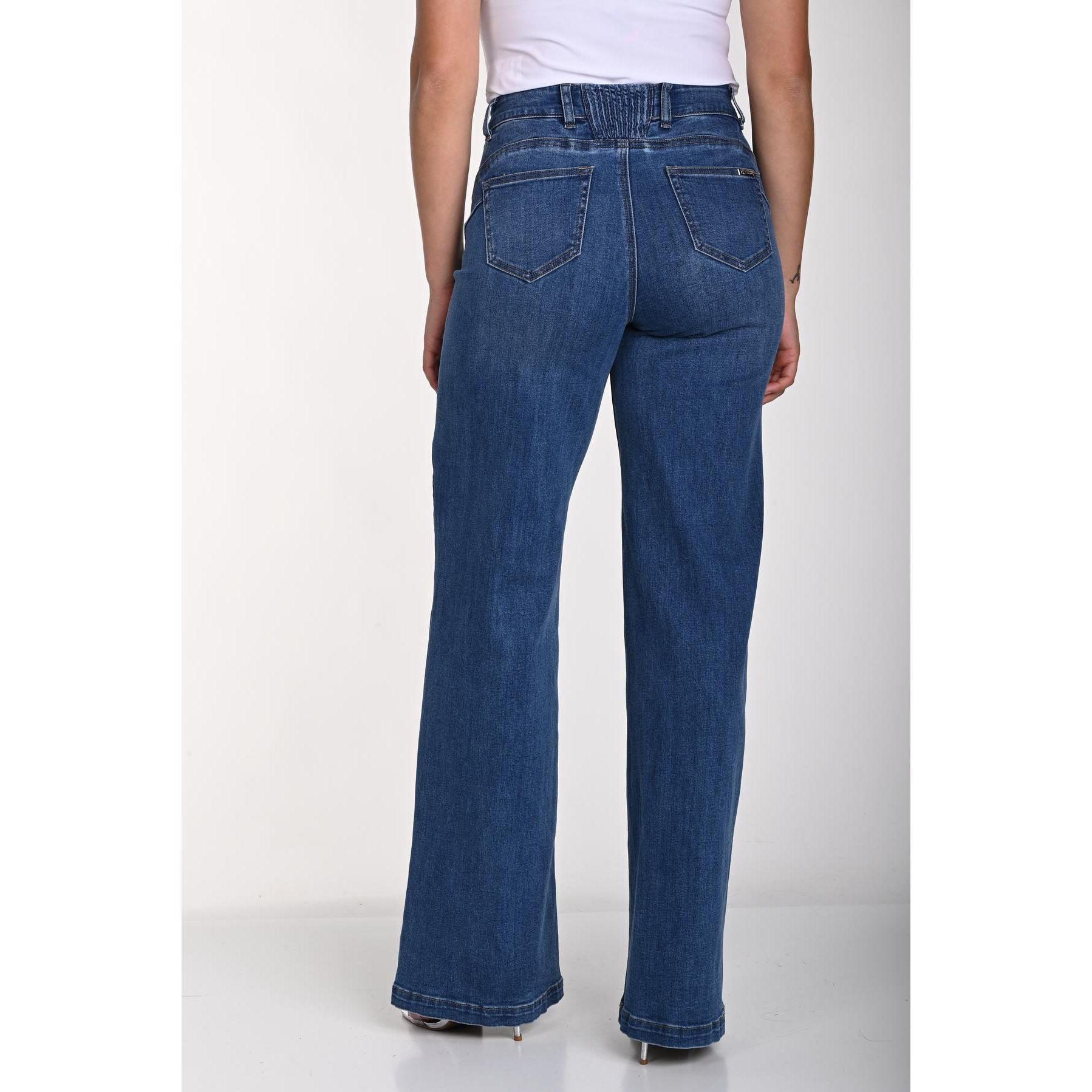 Frank Lyman Bleached High-Rise Jeans (Style 241350U)