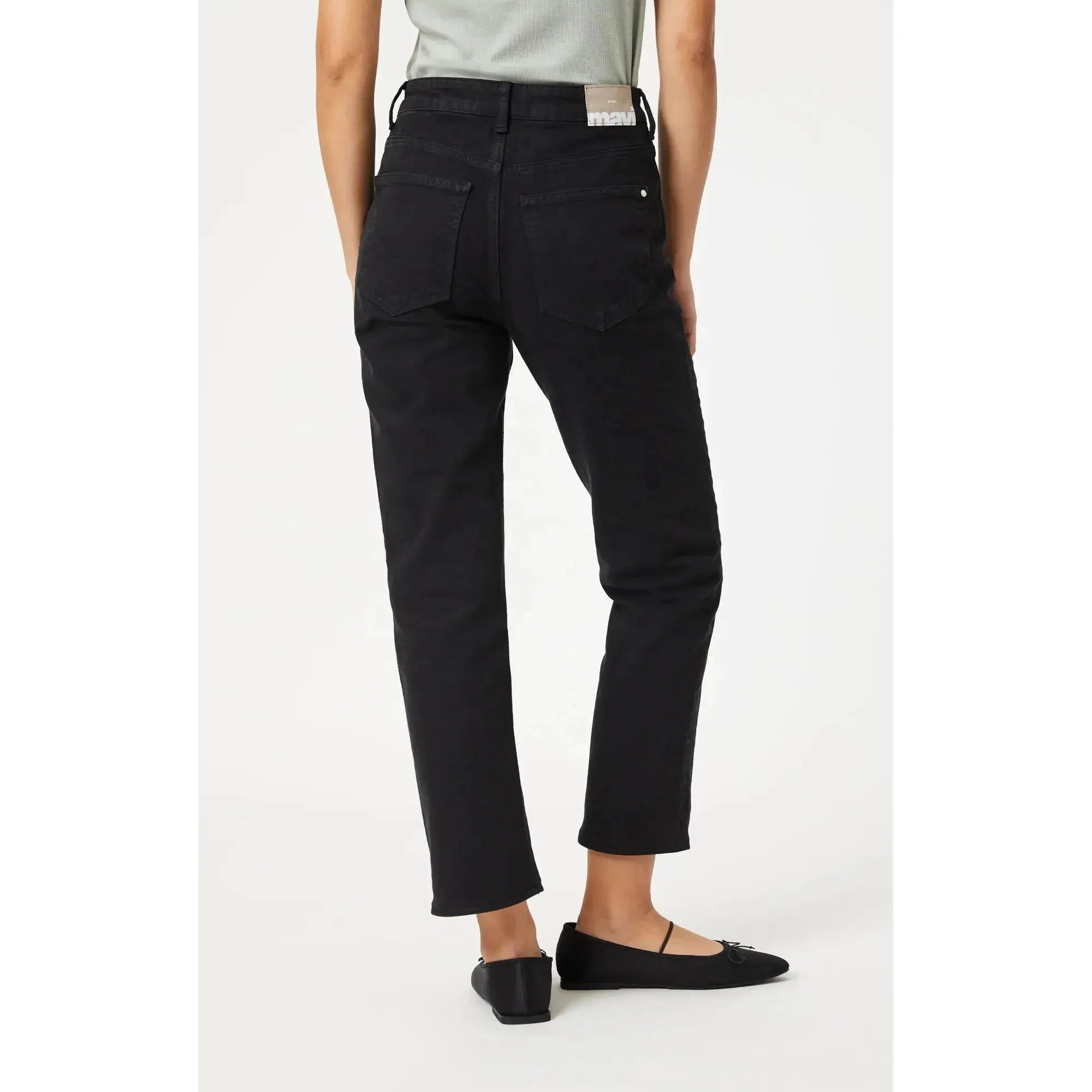 New York Straight Leg Jeans | High Rise