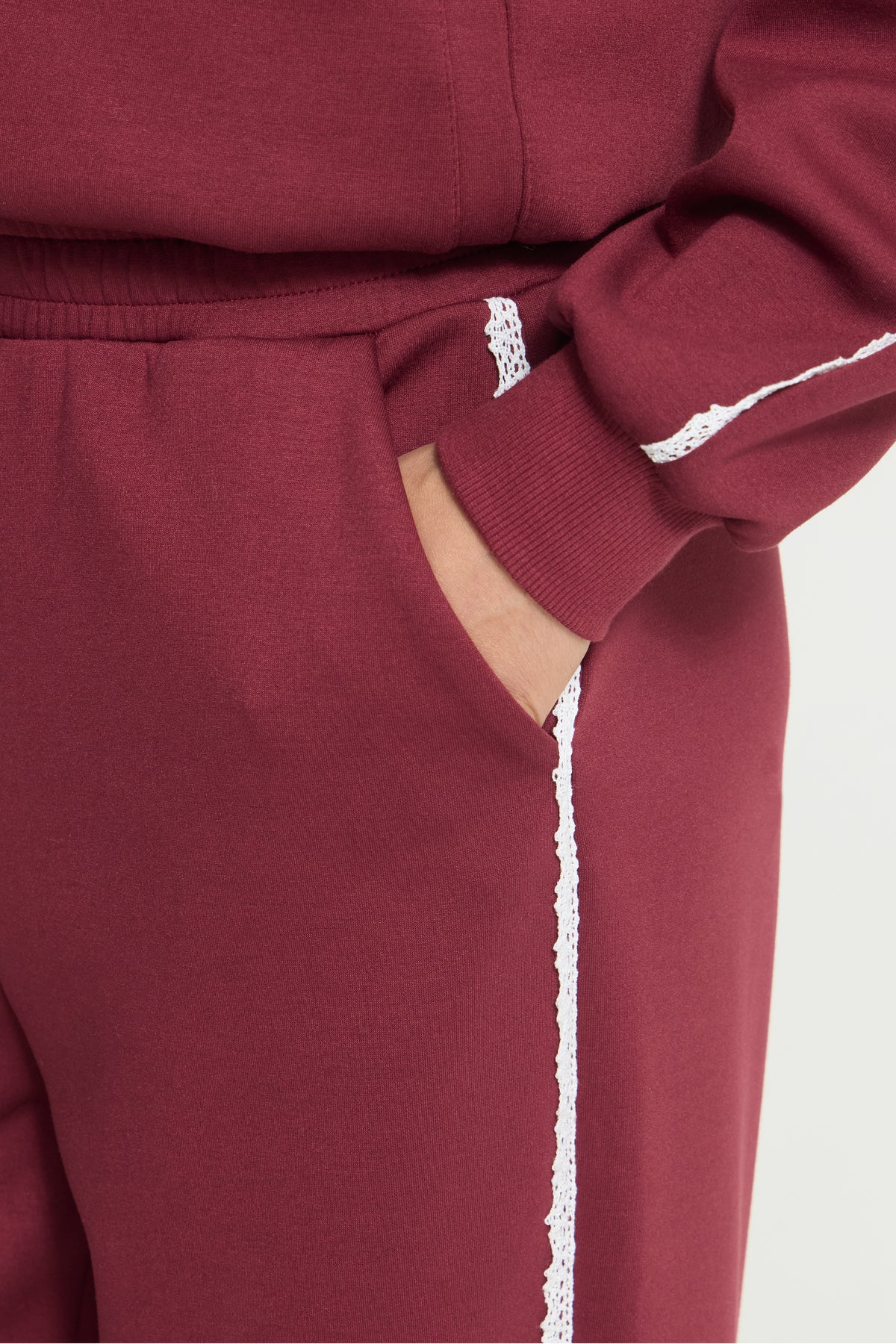IHKATE Neo Sweats