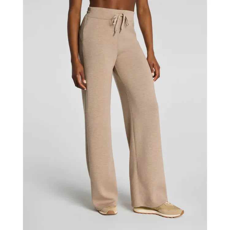 SPANX® AirEssentials Wide Leg Pant