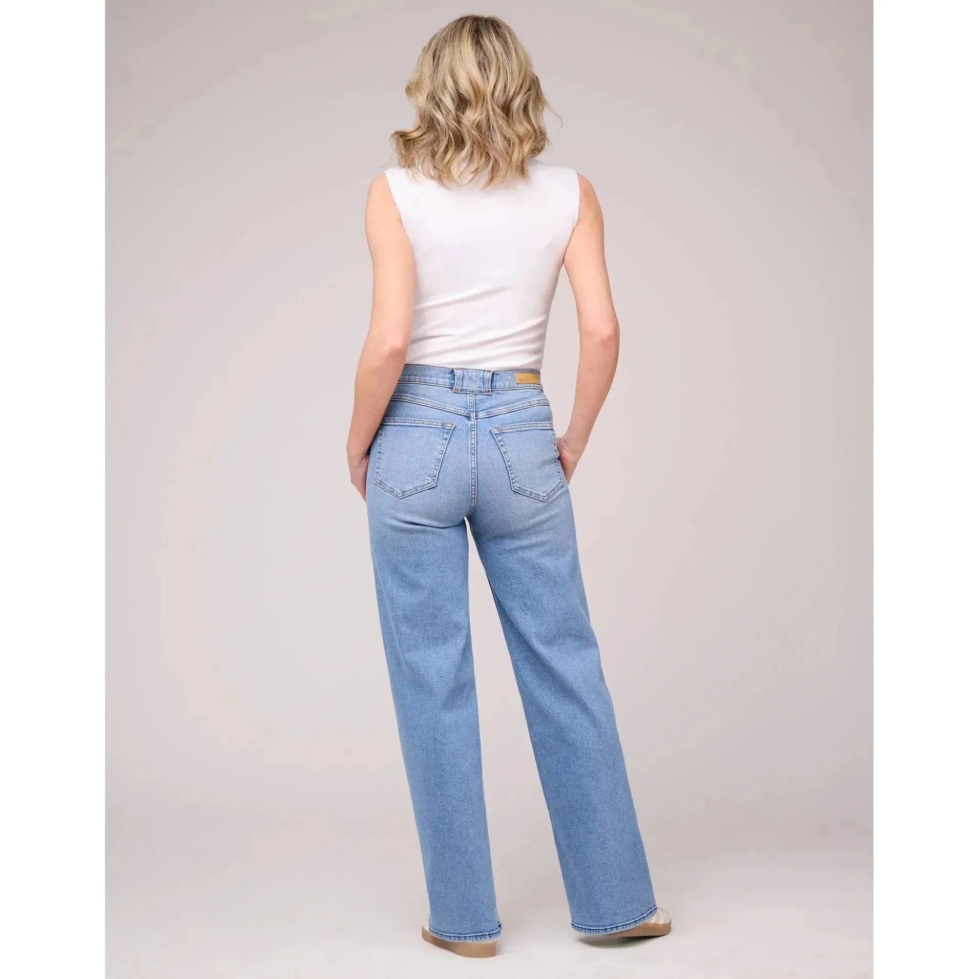 Lily Wide Legs Jeans | Classic Rise