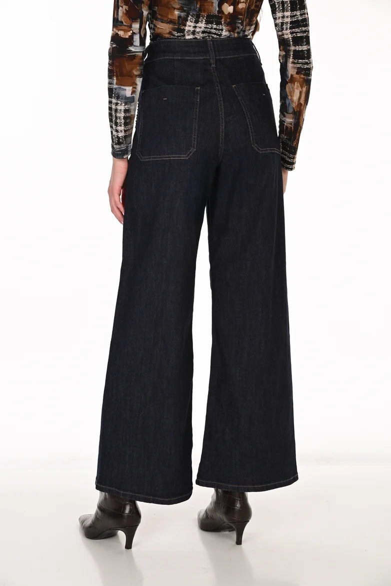 Frank Lyman Woven Denim Jeans – Style 263733