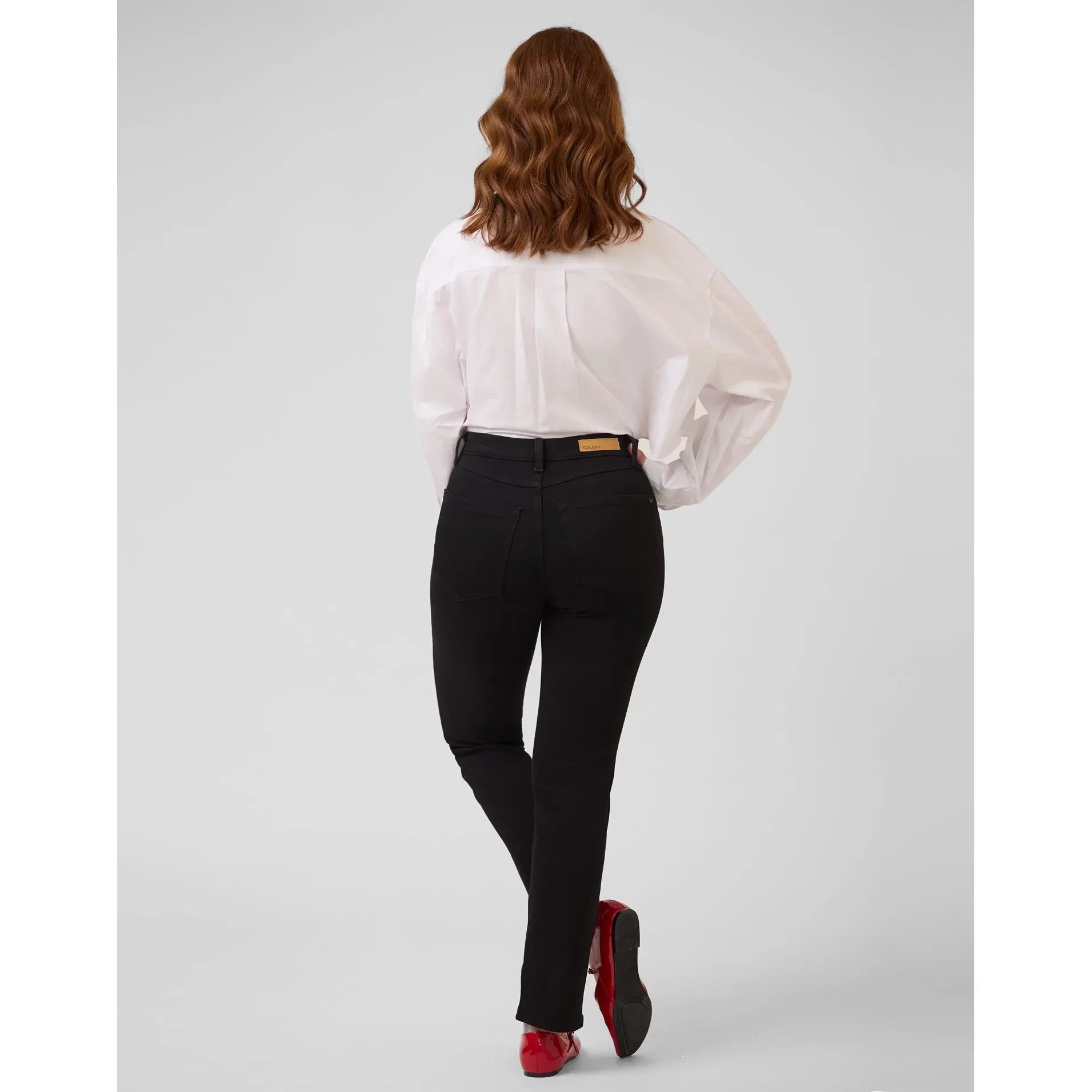 CHLOE STRAIGHT JEANS | Black