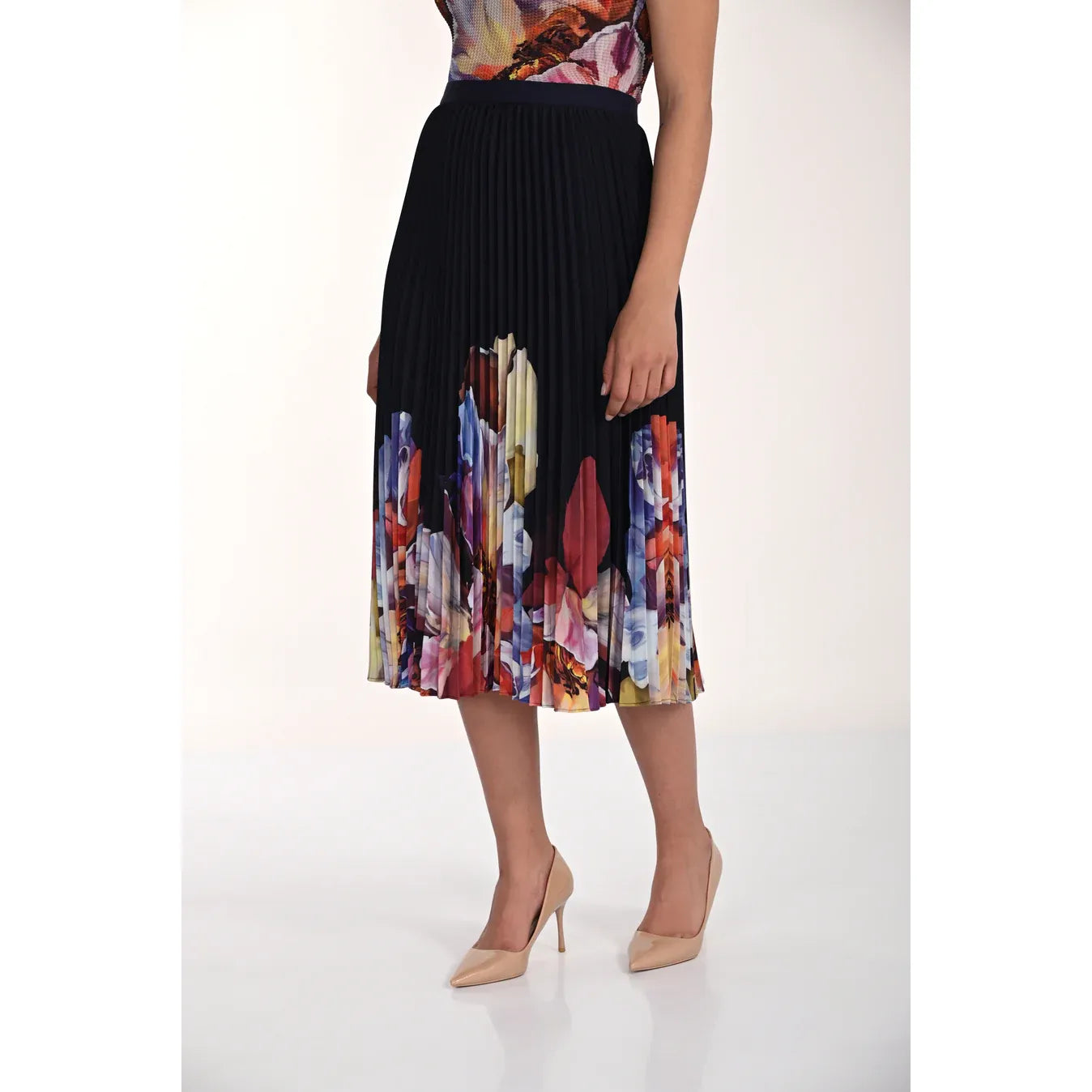 Frank Lyman Skirt – Style 266552