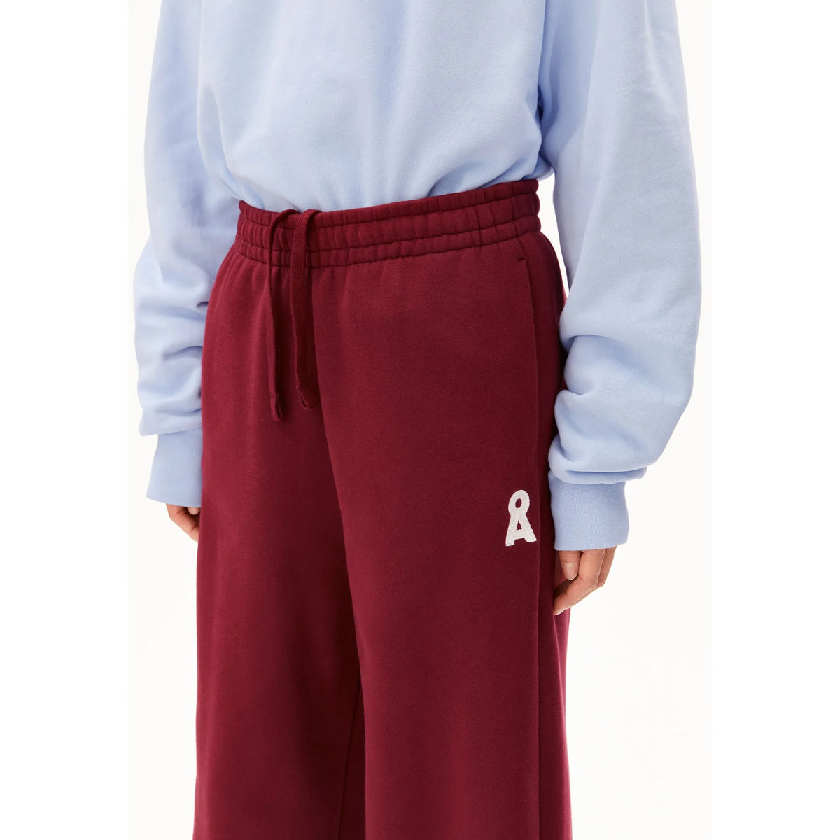 ICONIC Å IVAARA SWEATPANT