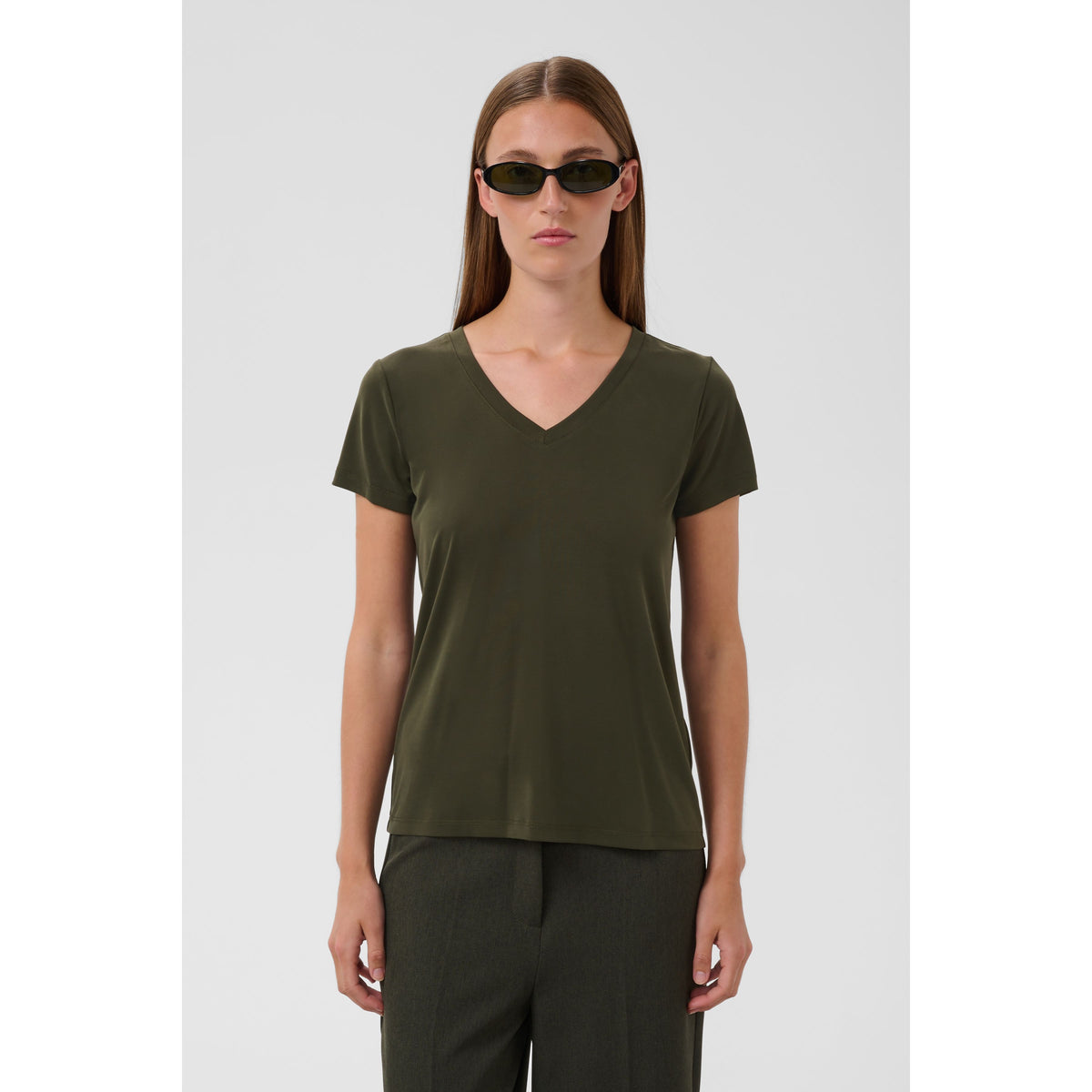 Columbine V-Neck Tee
