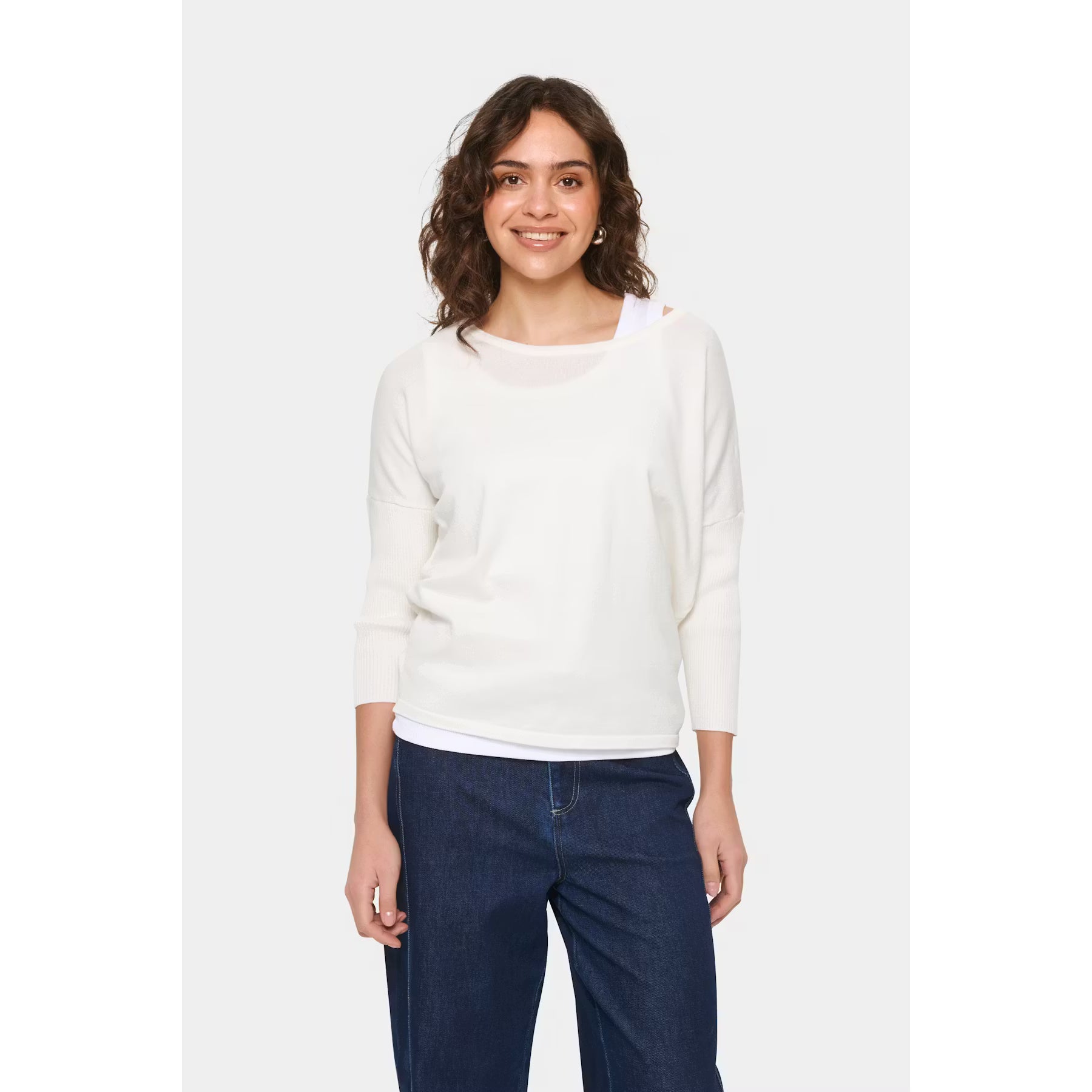MilaSZ R-Neck Pullover