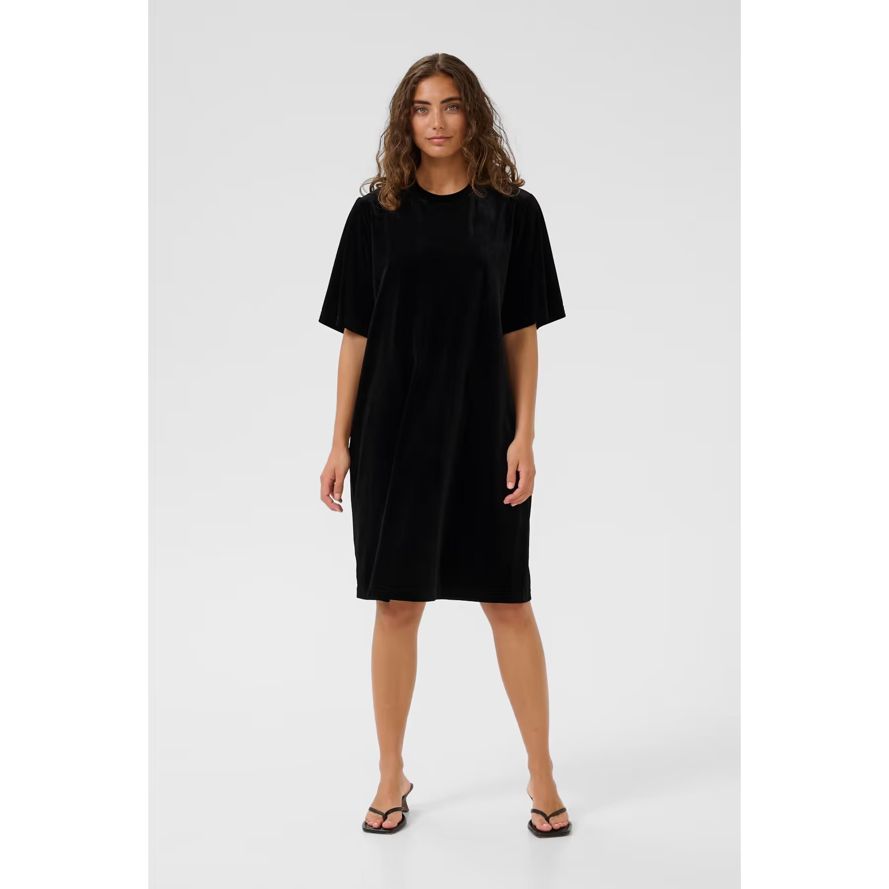 CUzoe Velour Dress