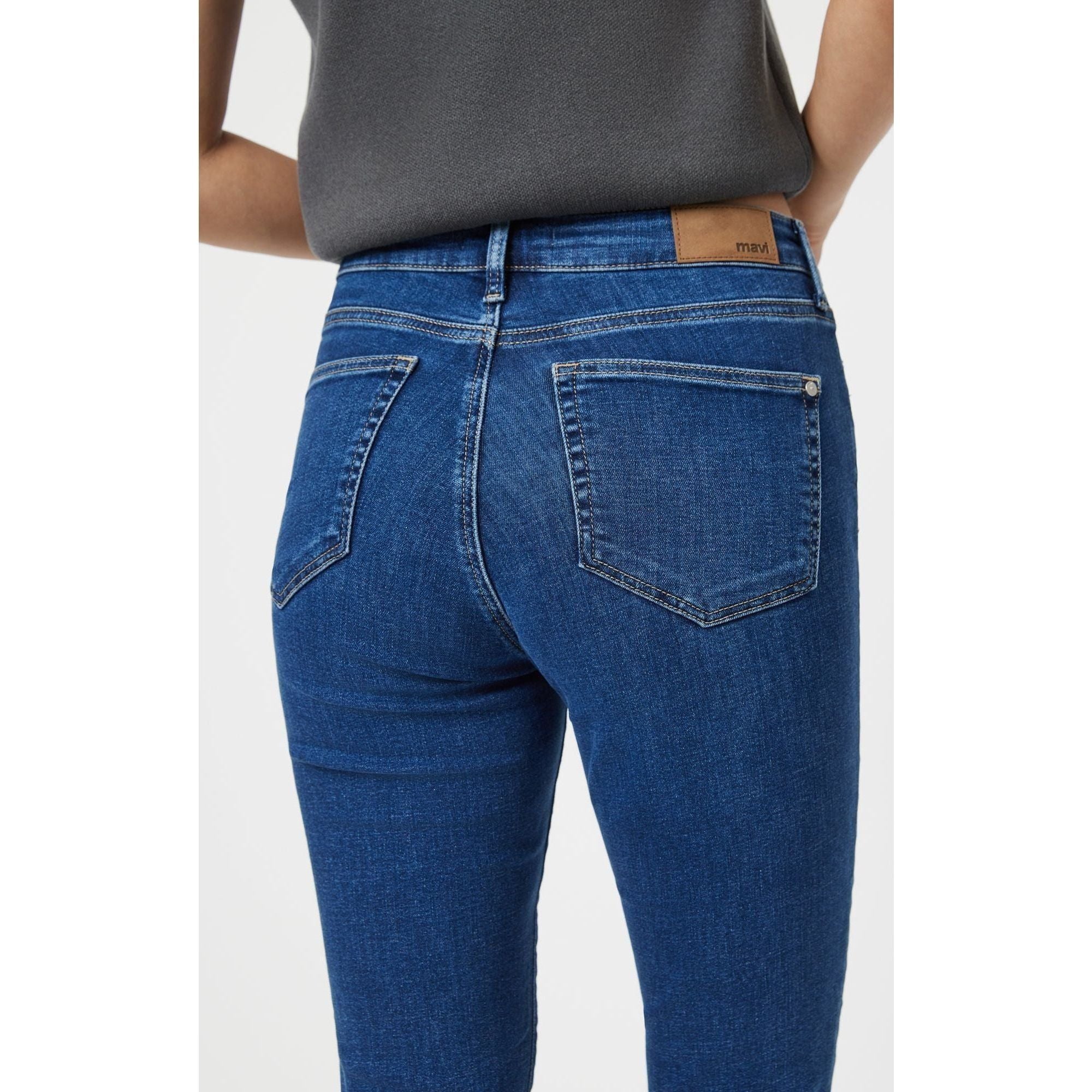 Kathleen Slim Boyfriend Jeans | Mid Rise