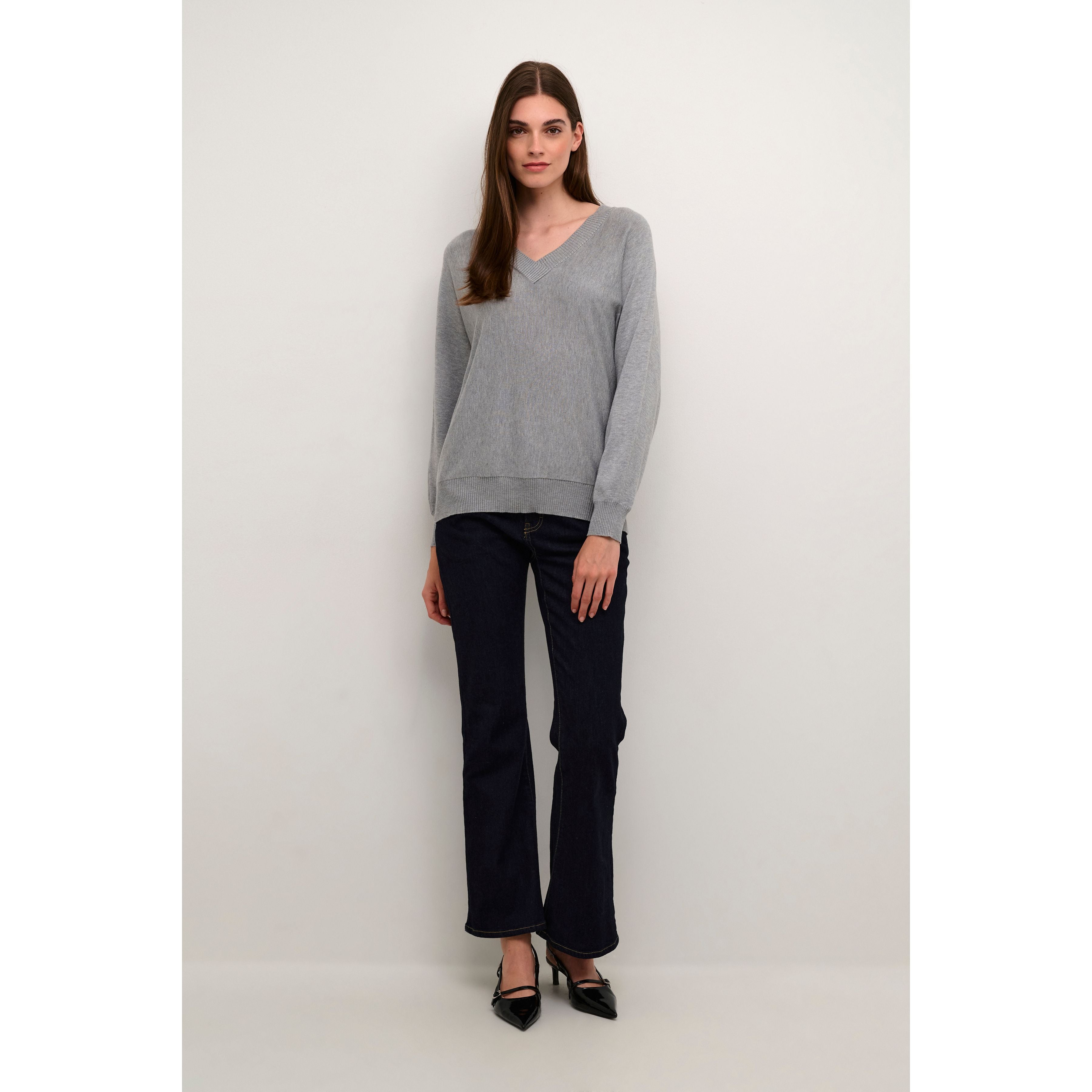 Anne Marie V-Neck Pullover