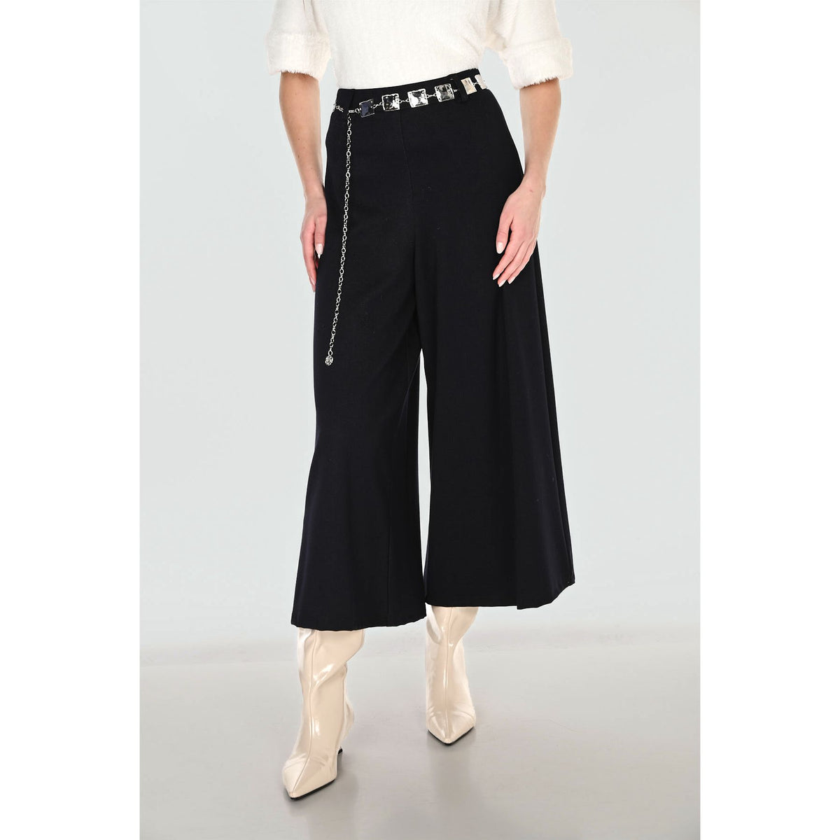 Knit Culotte Pants – Style 263186