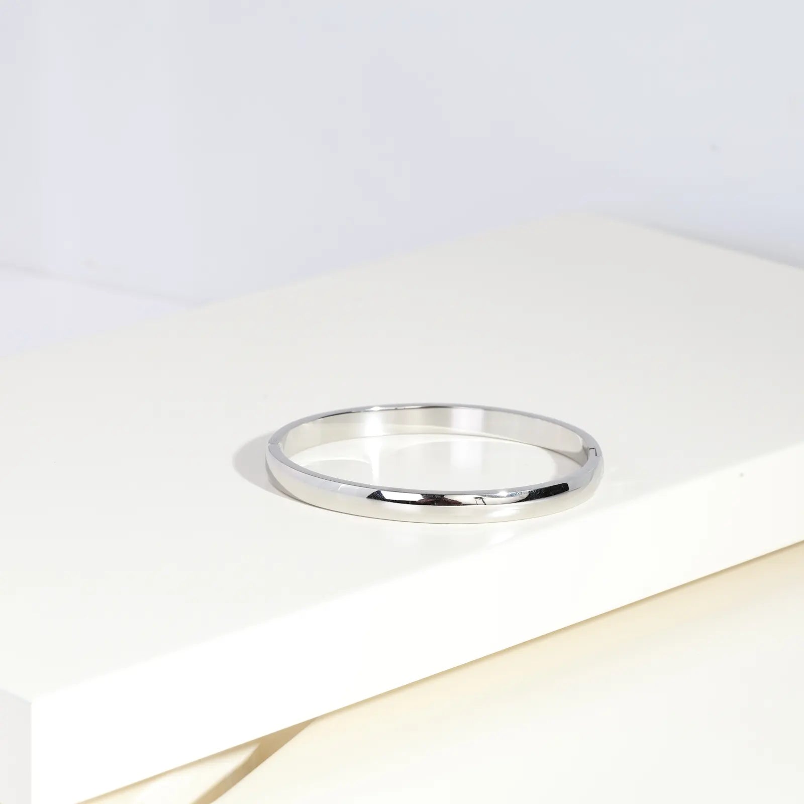 Merx 720-146 6mm Silver Bangle