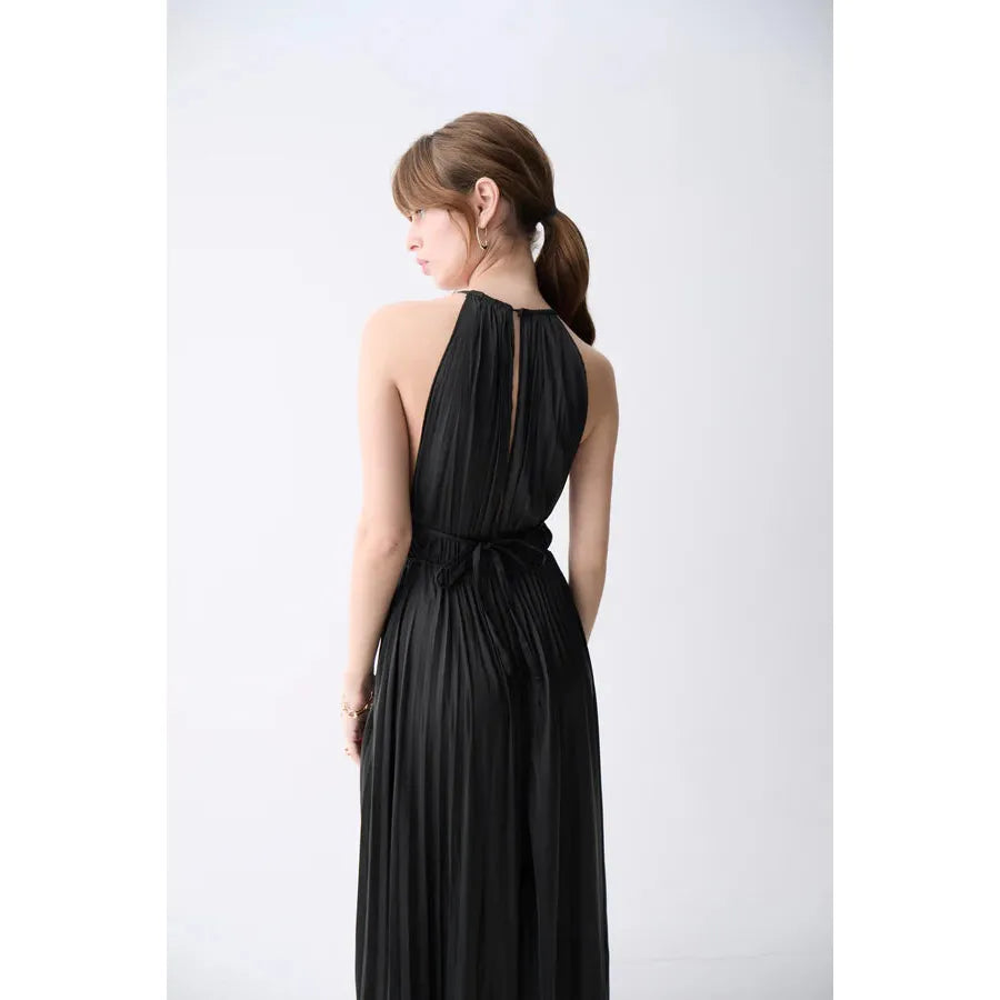 MONFORTE DRESS IN BLACK