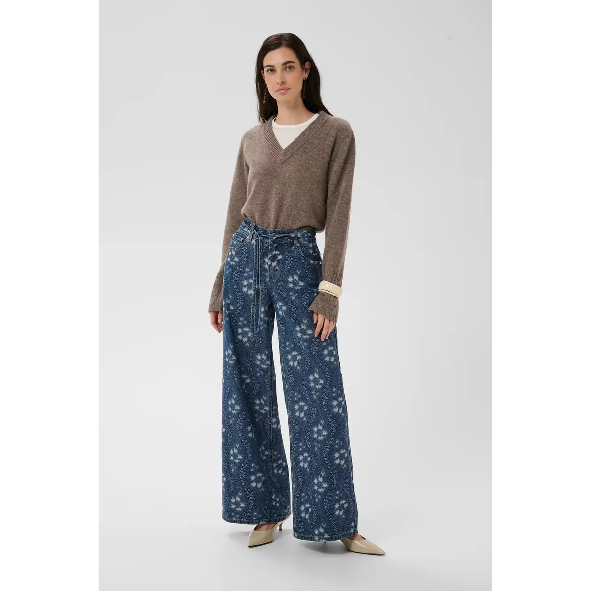 Cujilly Wide-Leg Jeans