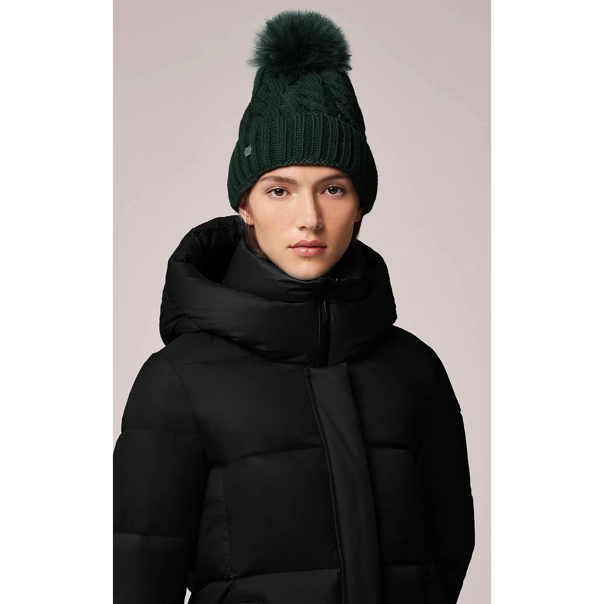 Amalie-TN Cable-Knit Hat With Detachable Feather Pompom