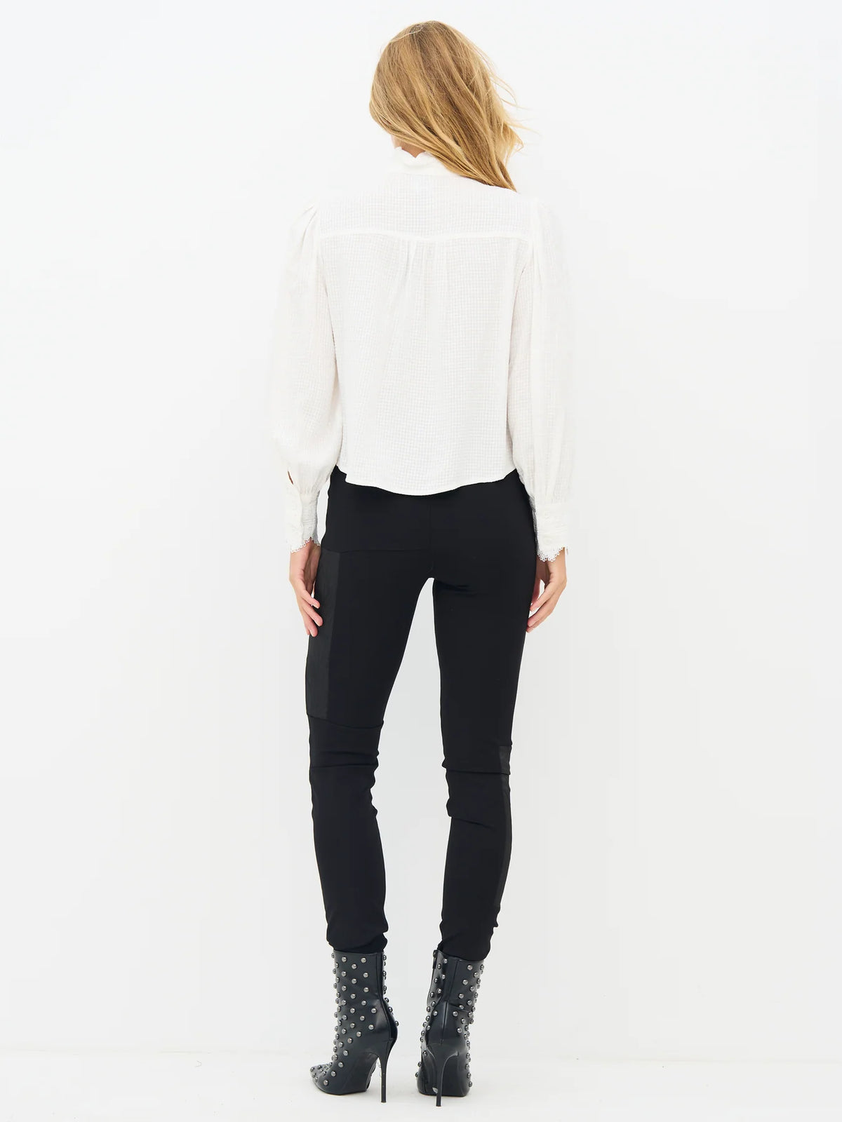 Eilaura Blouse
