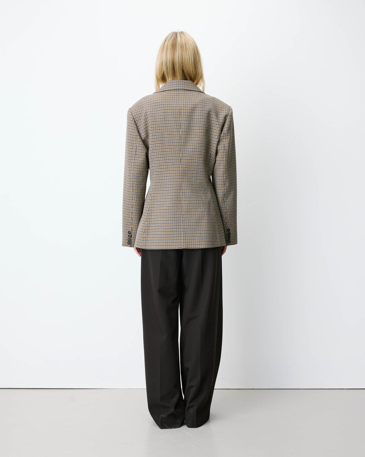 Tailored Houndstooth Blazer